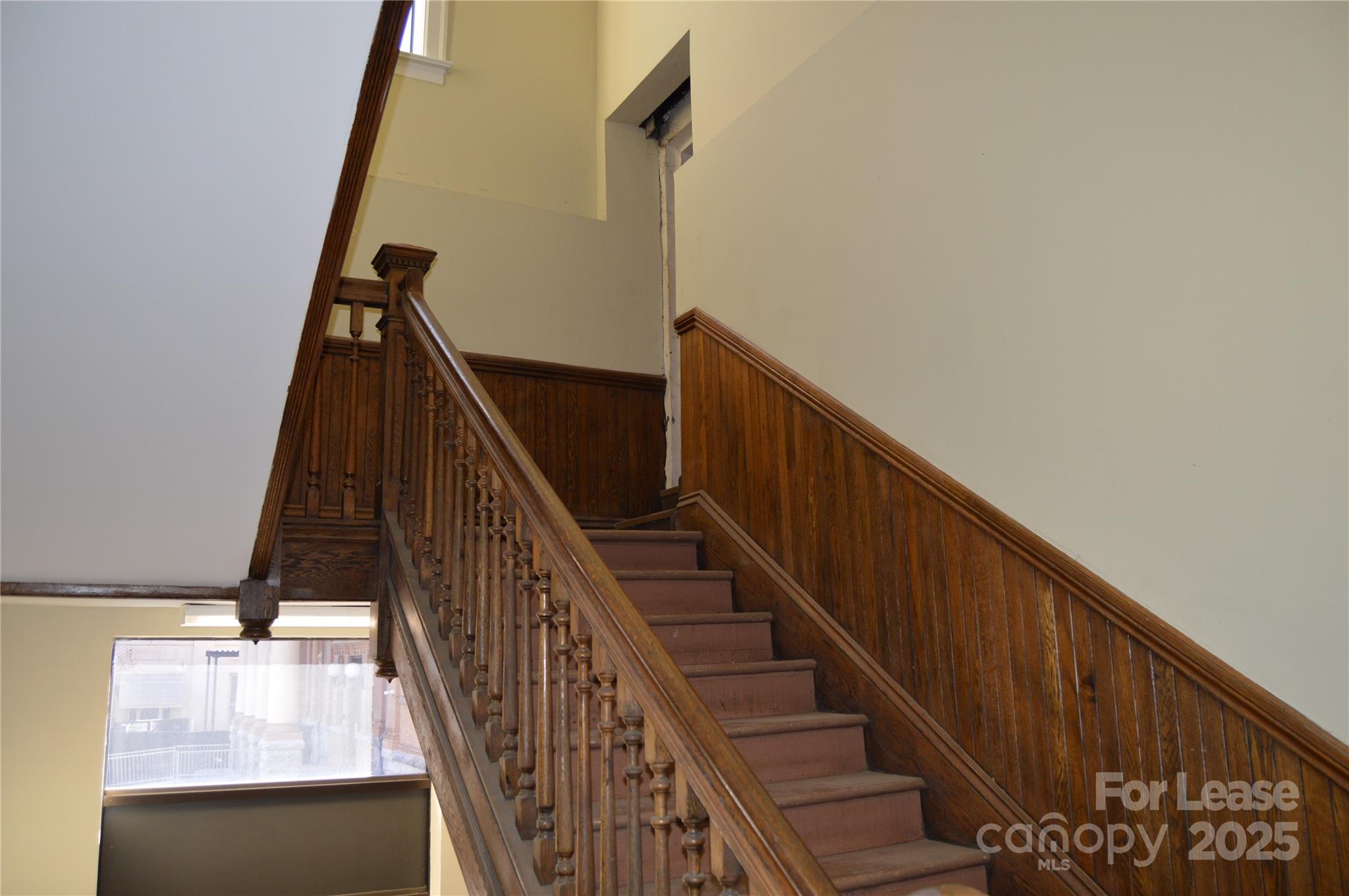 104 Court Street Property Photo 3