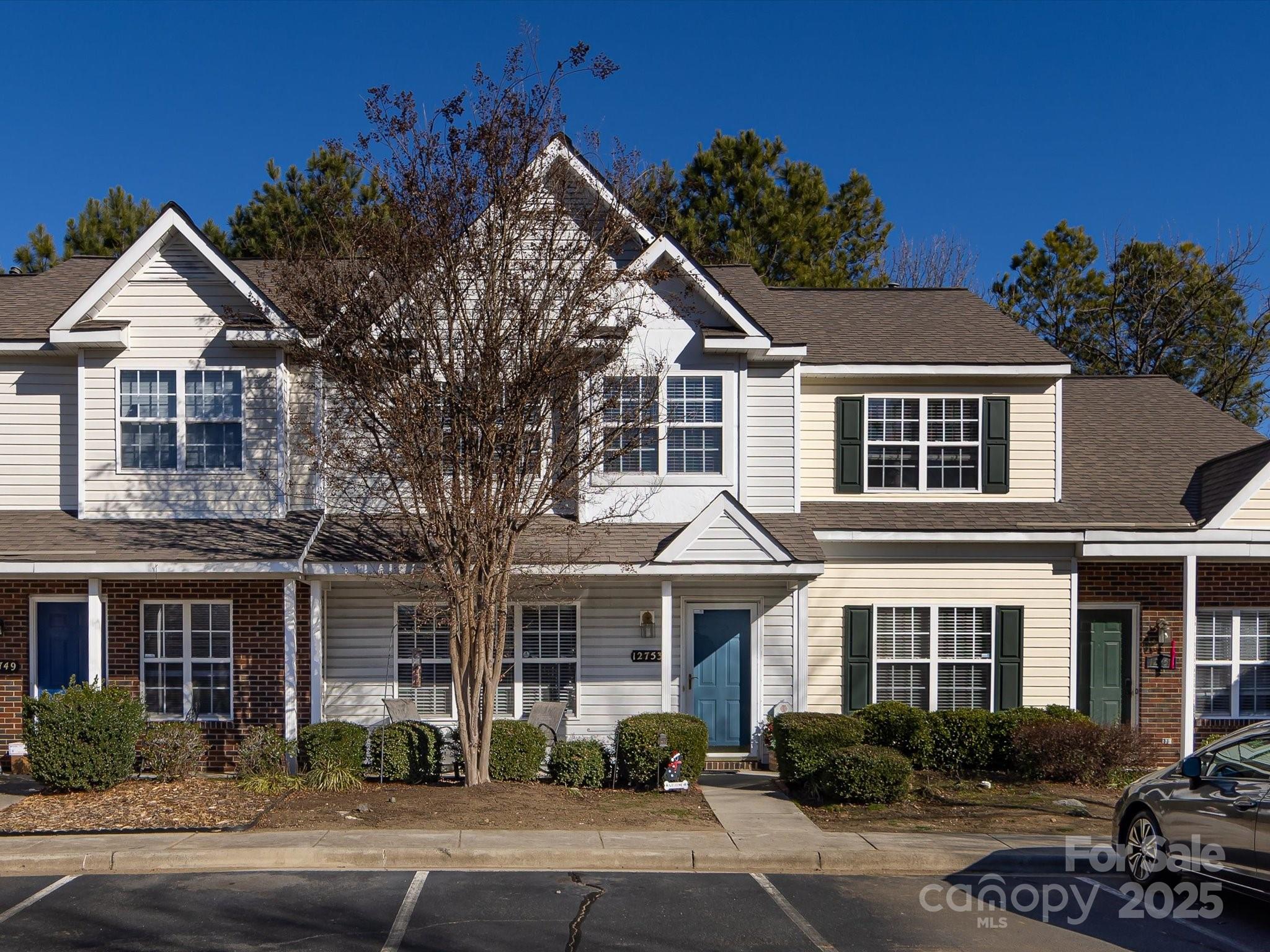12753 Mosby Lane Property Photo