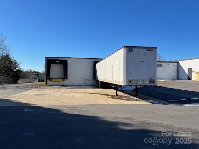 1243 E Garner Bagnal Boulevard Property Photo 5