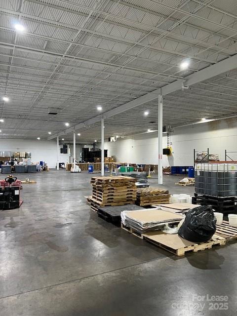 1243 E Garner Bagnal Boulevard Property Photo 8