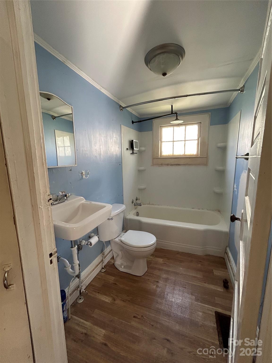 2824 N Brevard Street Property Photo 17