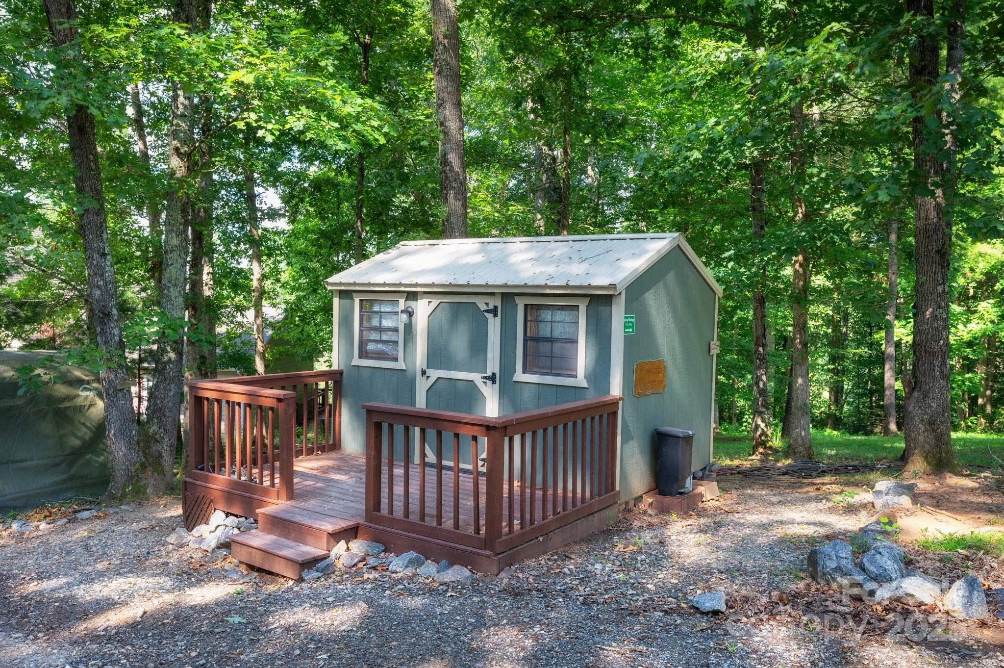 119 & 127 Deer Hill Lane Property Photo 29