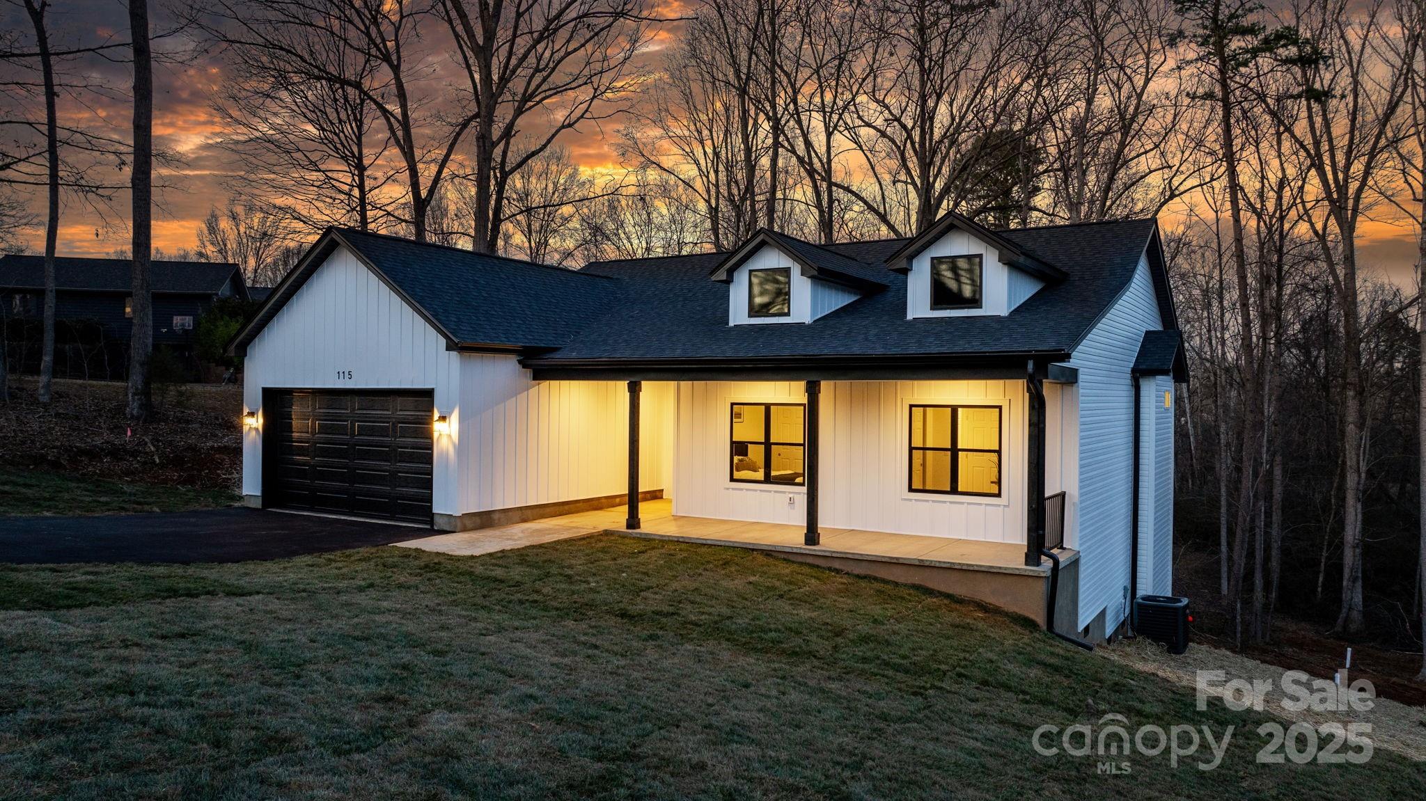 115 Brentwood Drive Property Photo