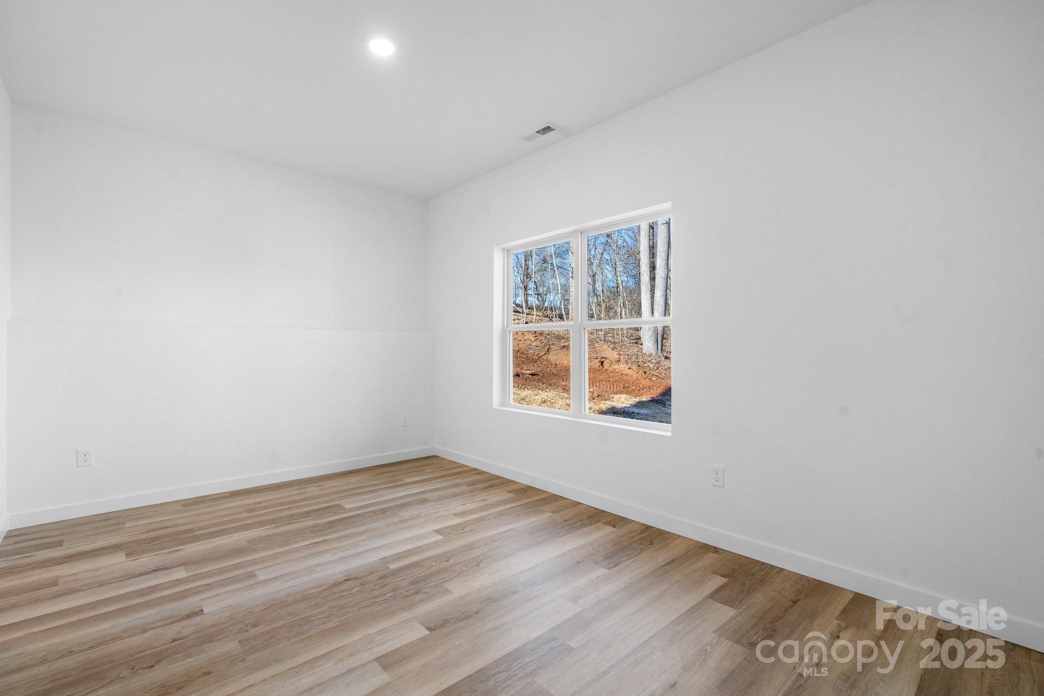 115 Brentwood Drive Property Photo 28