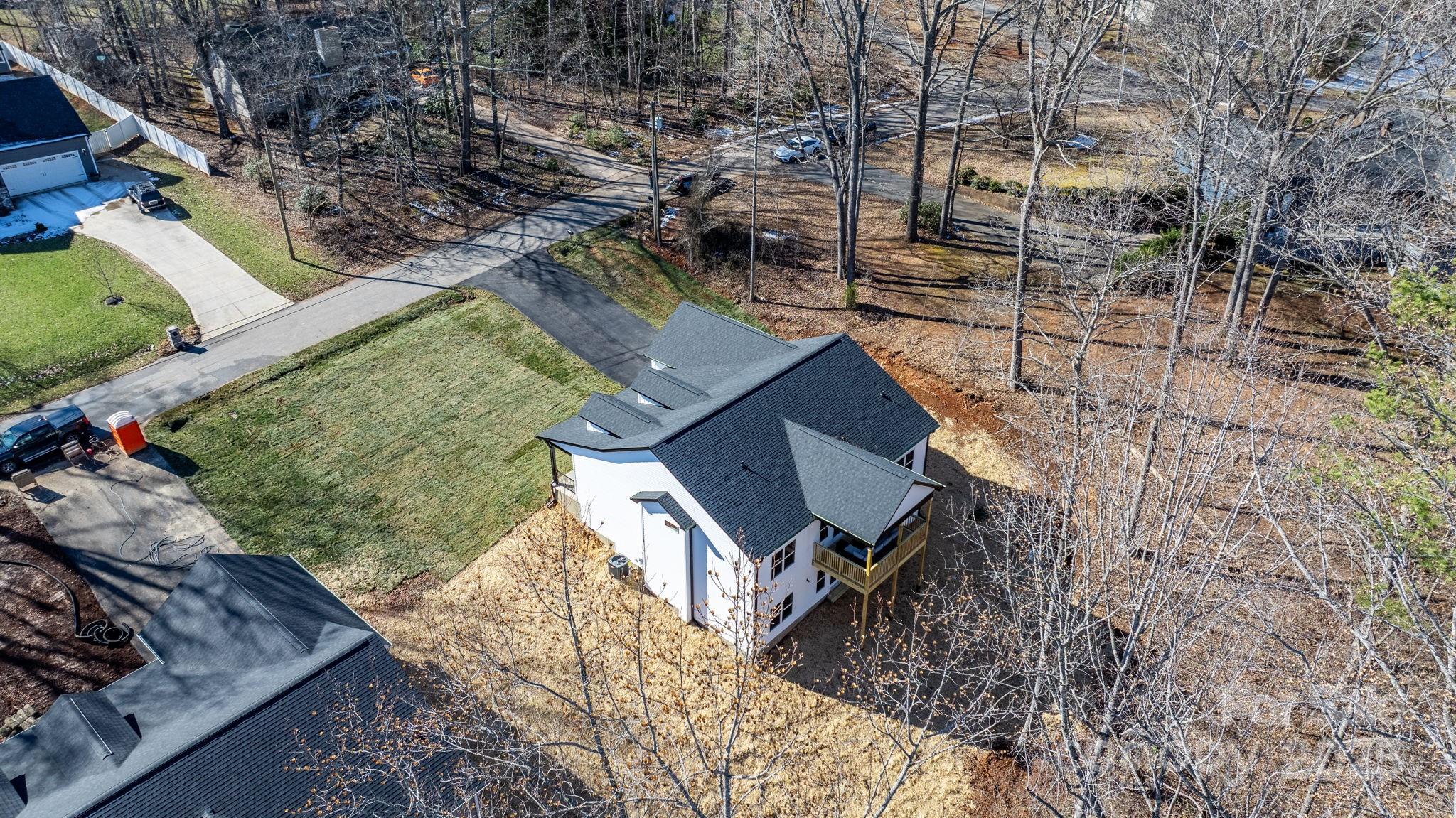 115 Brentwood Drive Property Photo 40