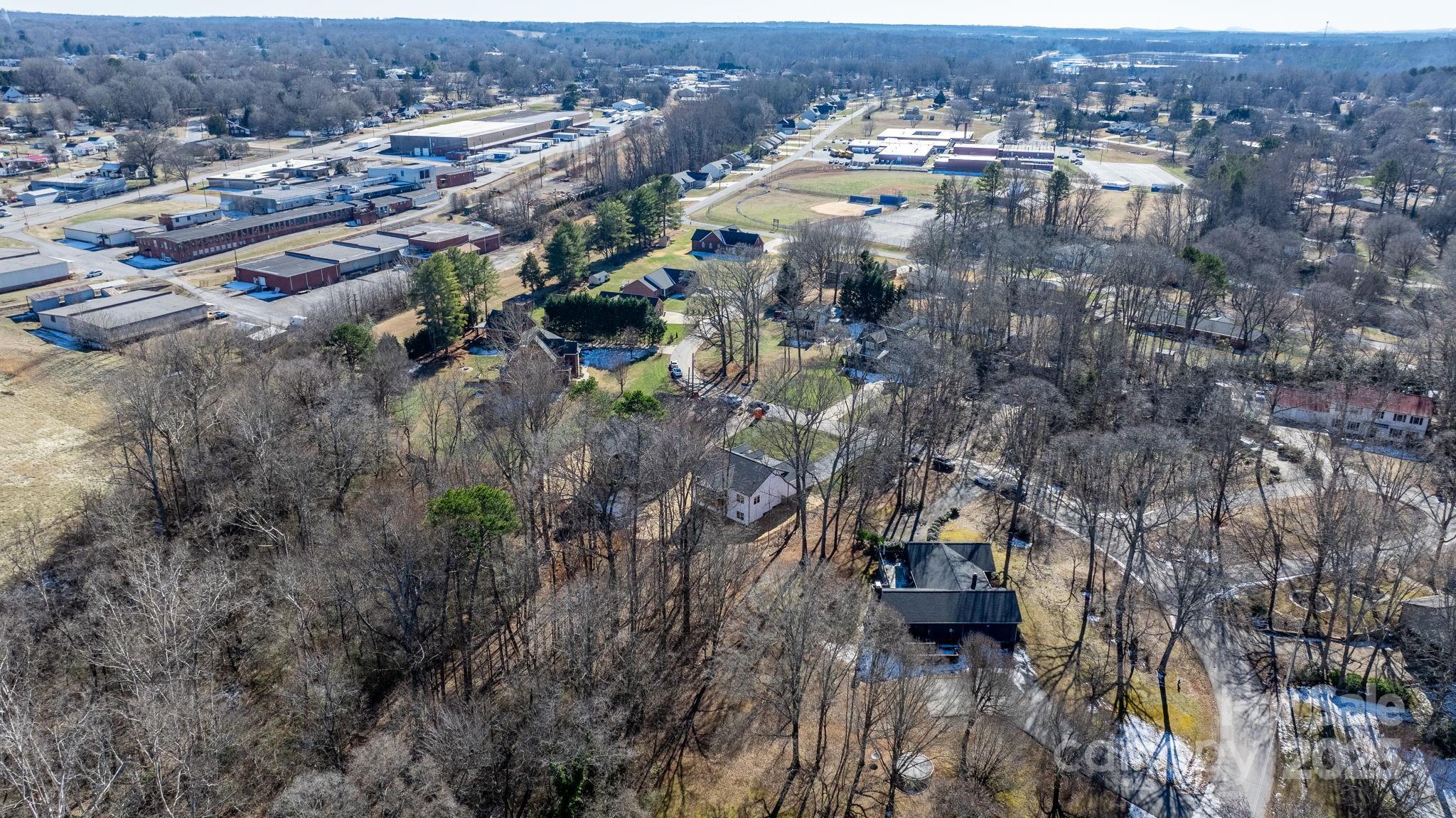 115 Brentwood Drive Property Photo 45