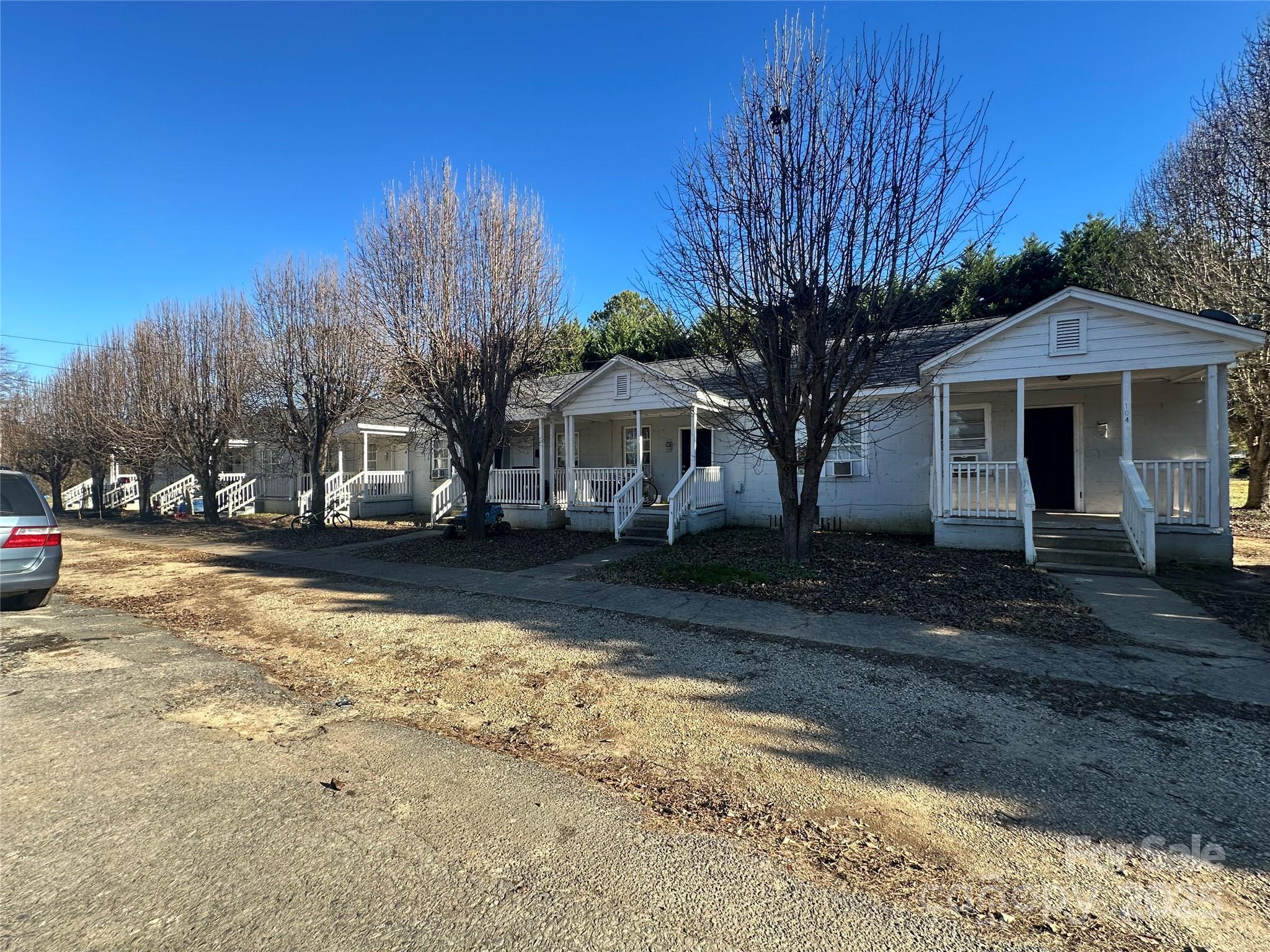 104 Pinata Court Property Photo