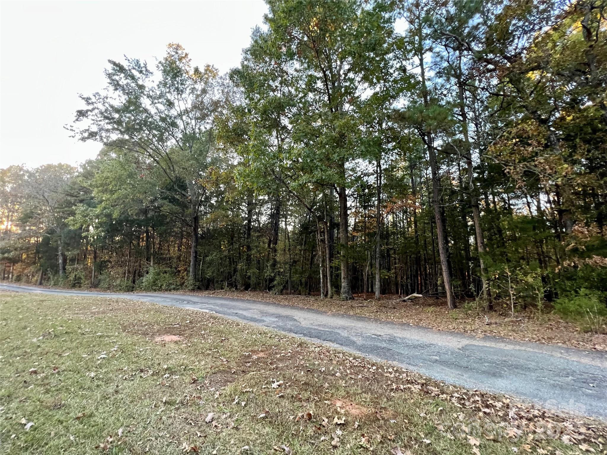 00 Charlotte Highway Property Photo 10