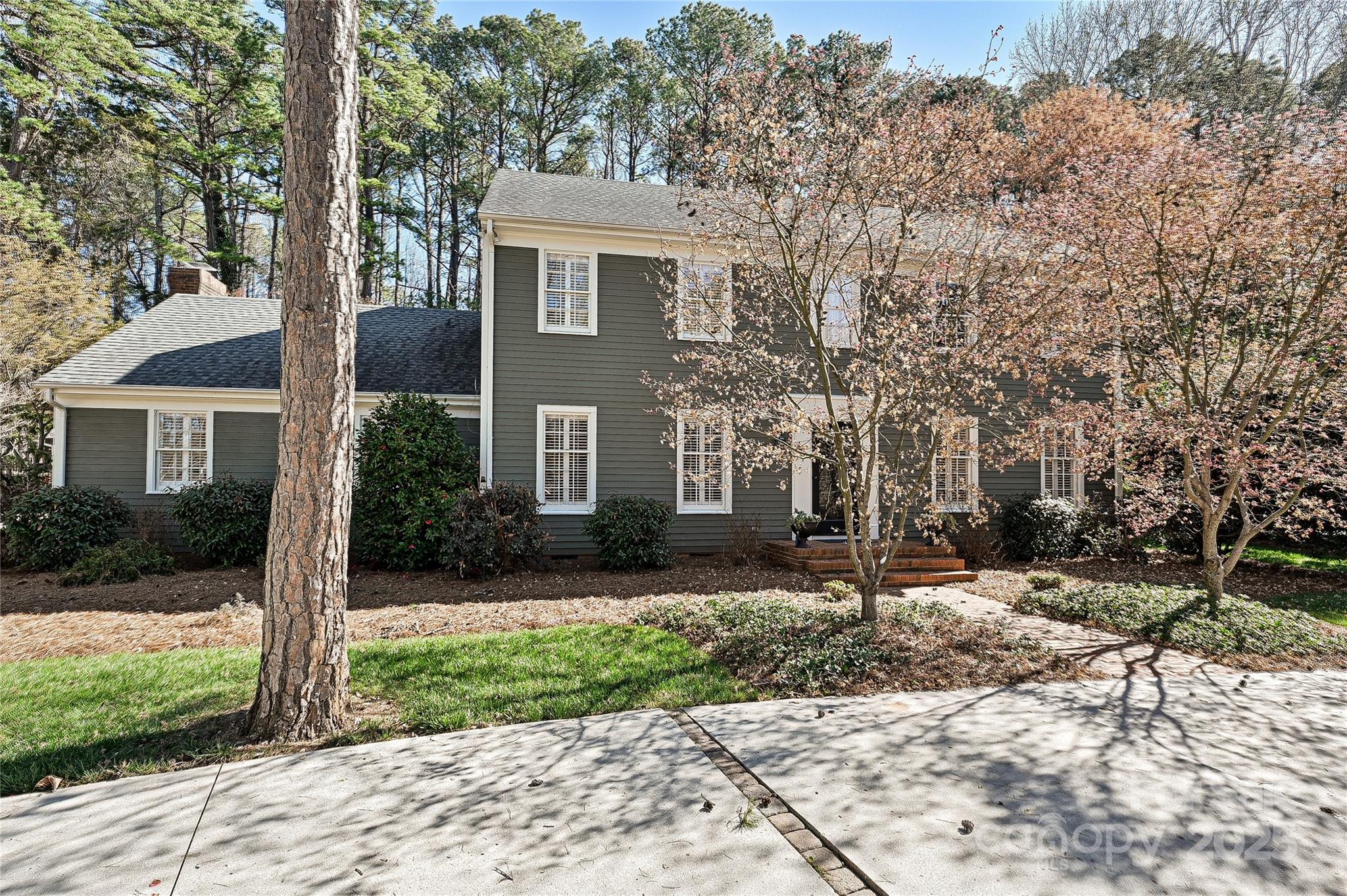 Davidson Real Estate Listings Main Image
