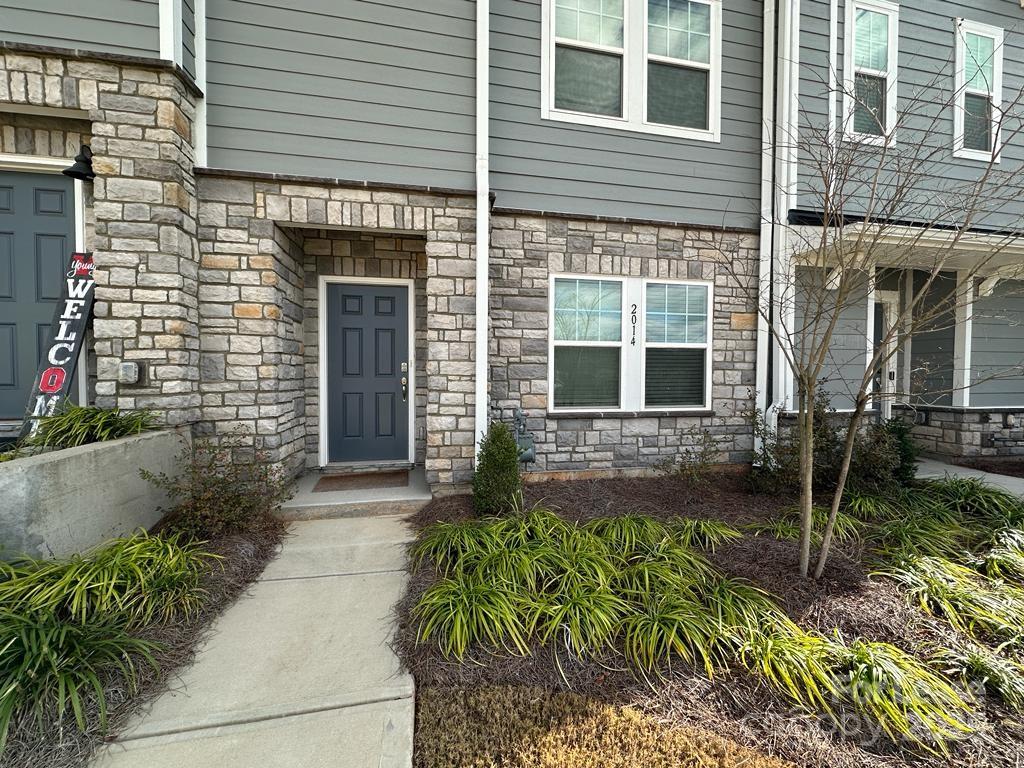 2014 Tears Lane Property Photo