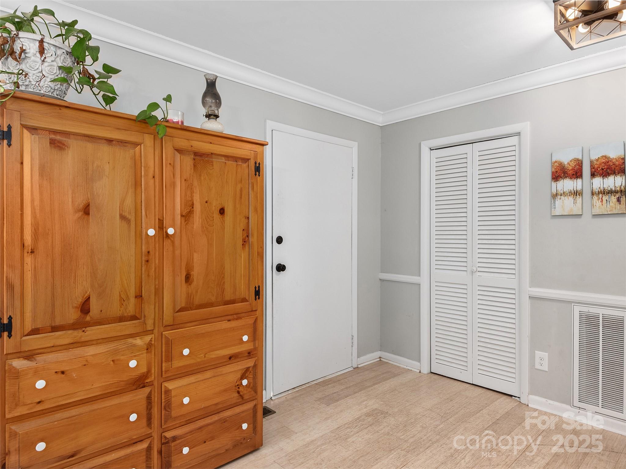 1737 Whitesides Road Property Photo 24