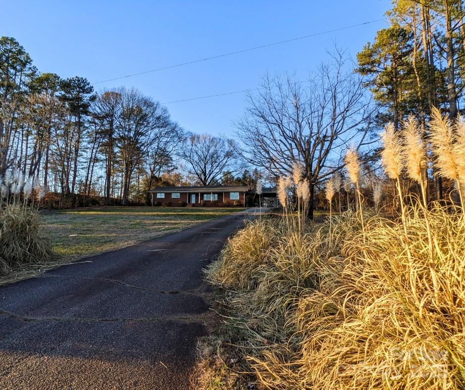 1737 Whitesides Road Property Photo 44