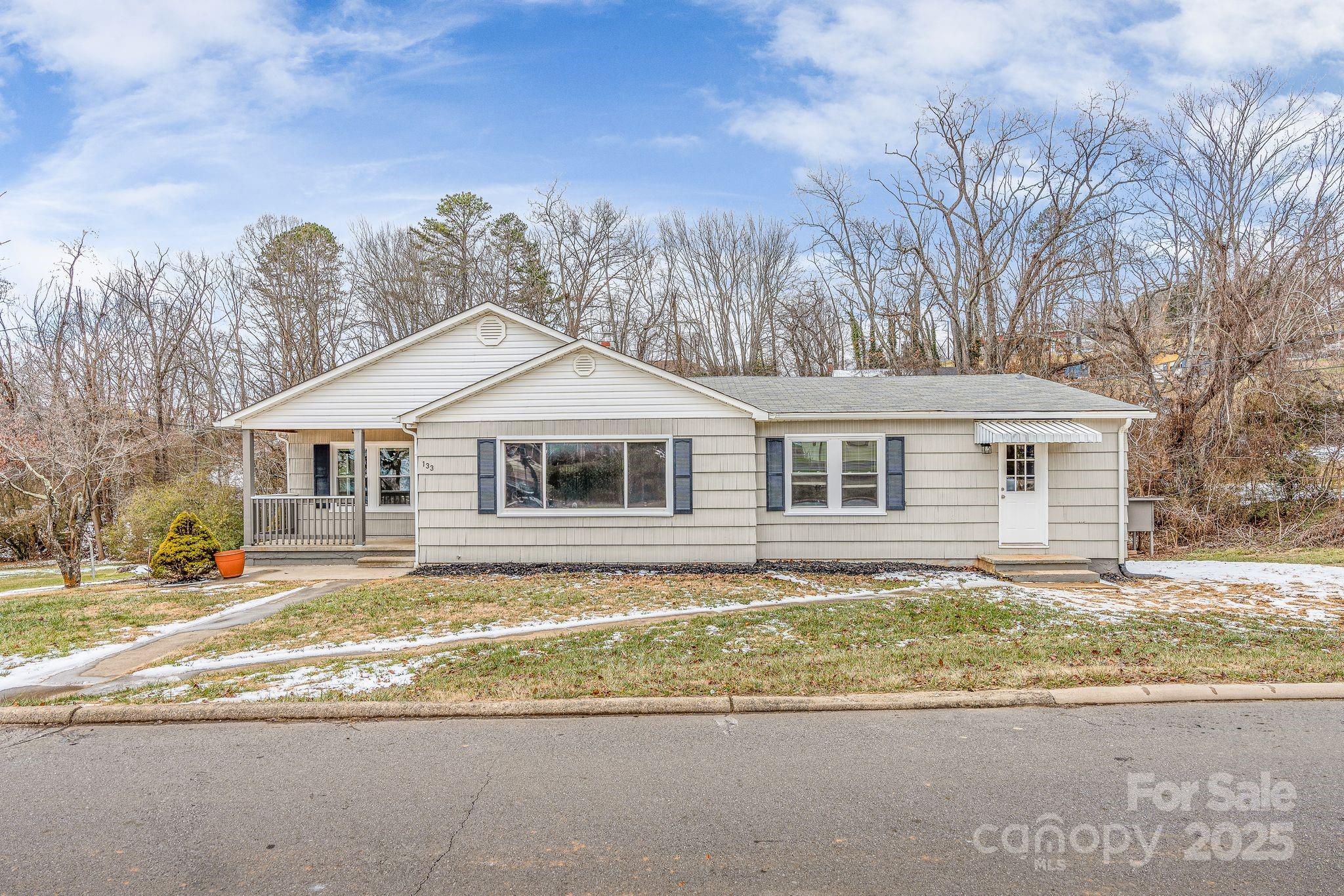 133 Ferguson Street Property Photo