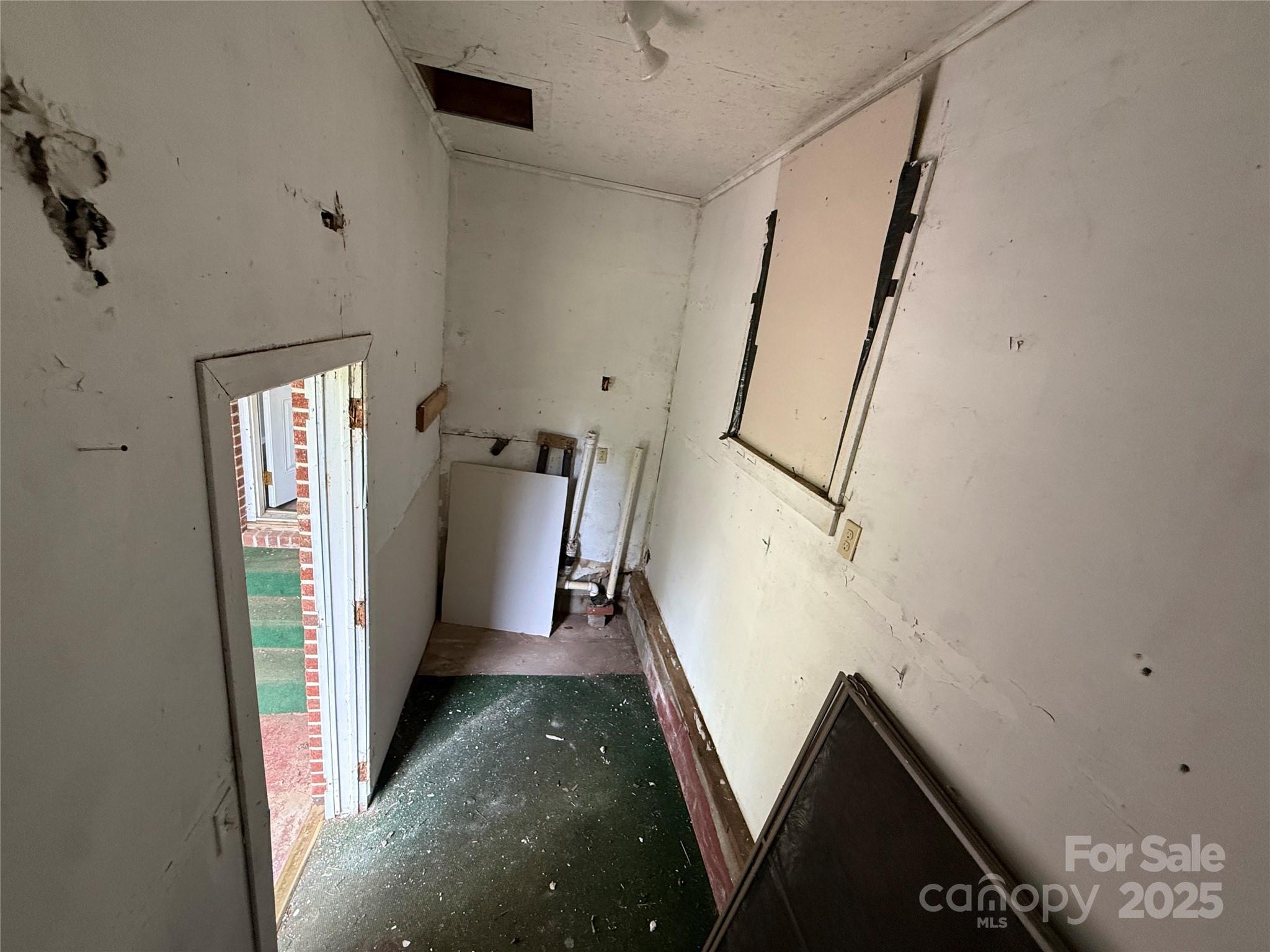 183 Maple Road Property Photo 29