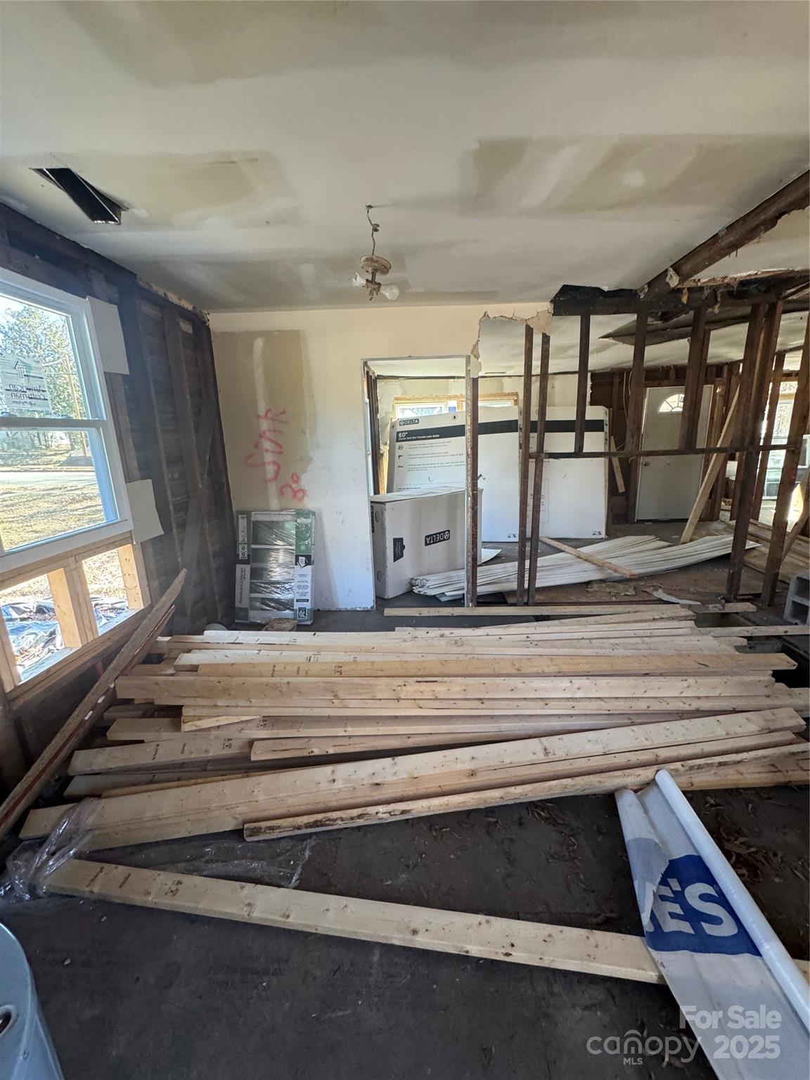 328 Whitner Street Property Photo 12