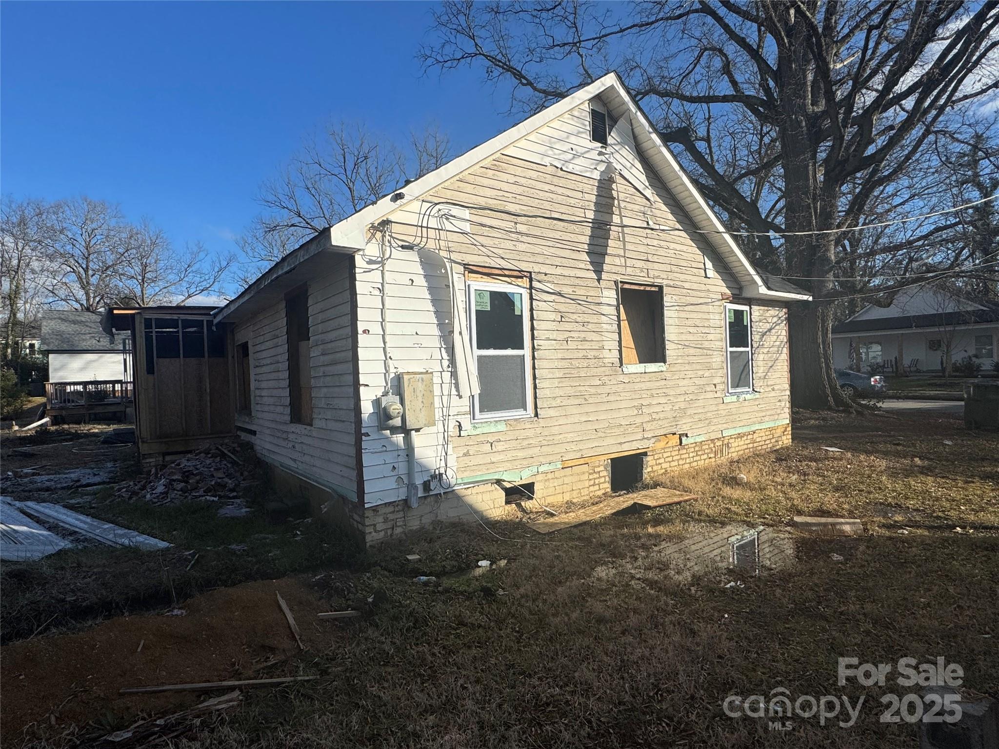 328 Whitner Street Property Photo 18