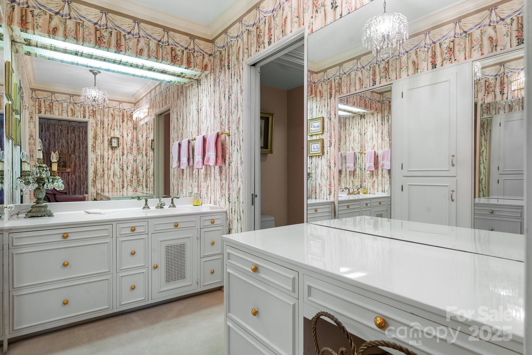 135 Claron Place Property Photo 29