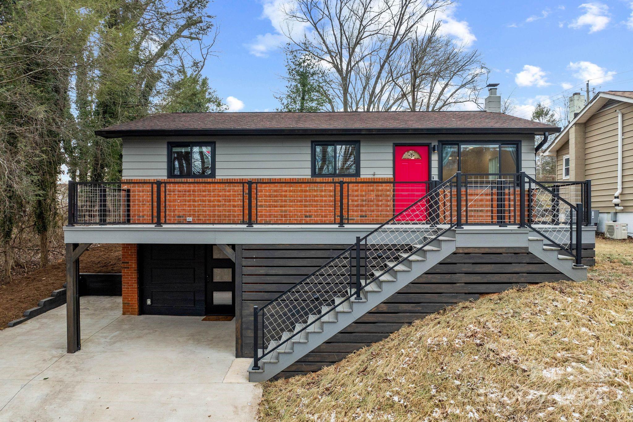 453 Riverview Drive Property Photo 1
