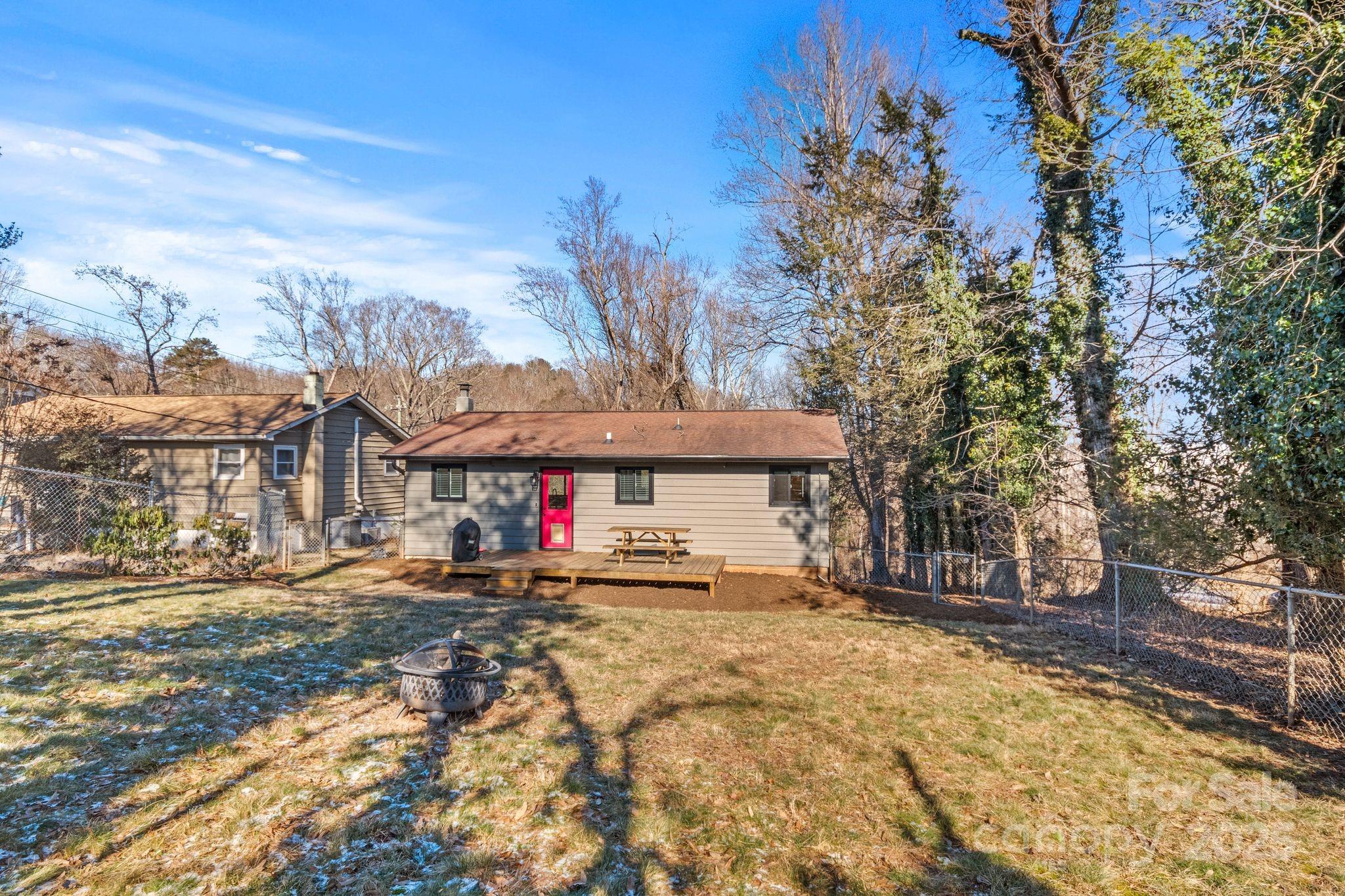 453 Riverview Drive Property Photo 45