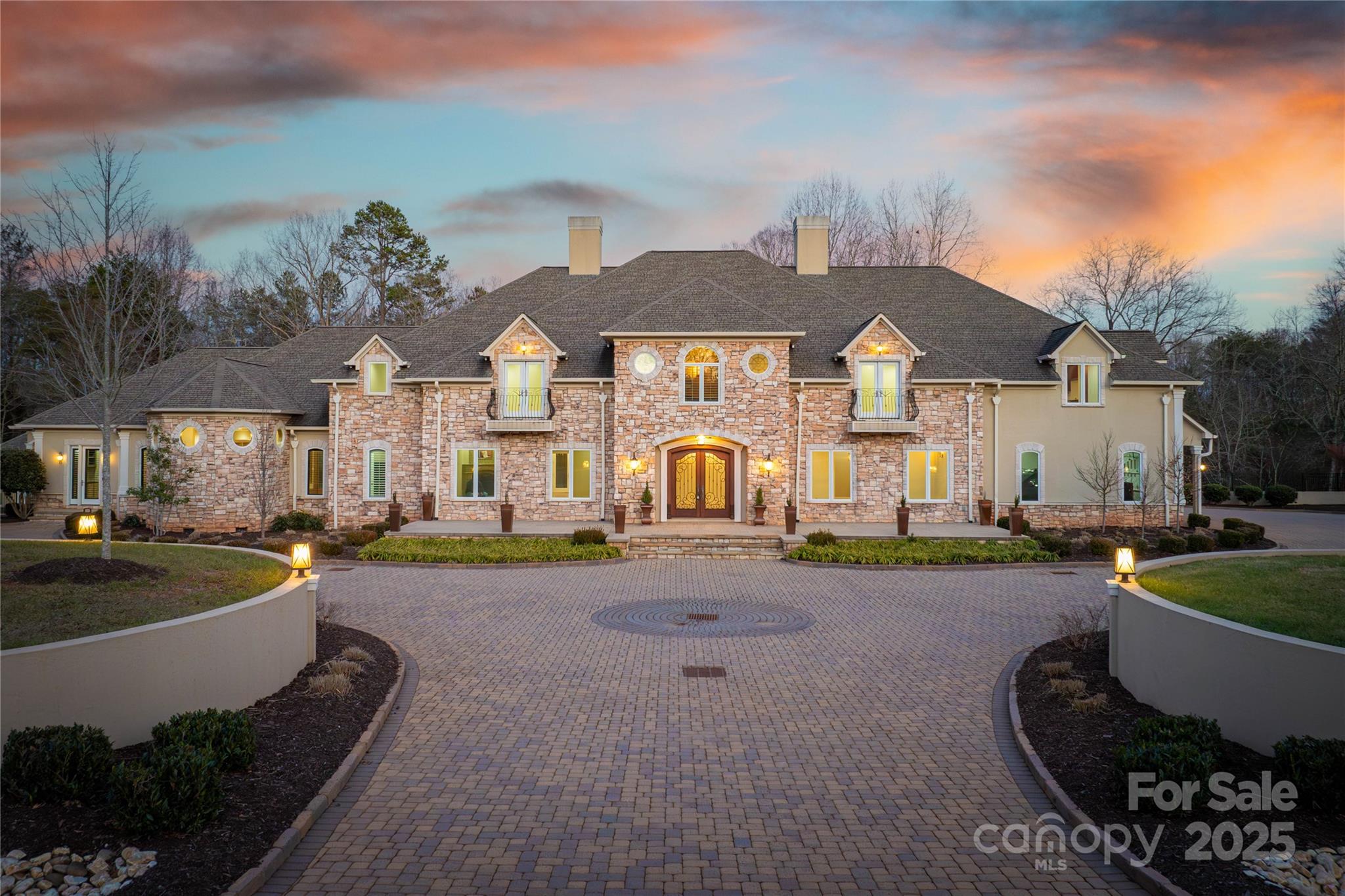 1090 Pearidge Road Property Photo