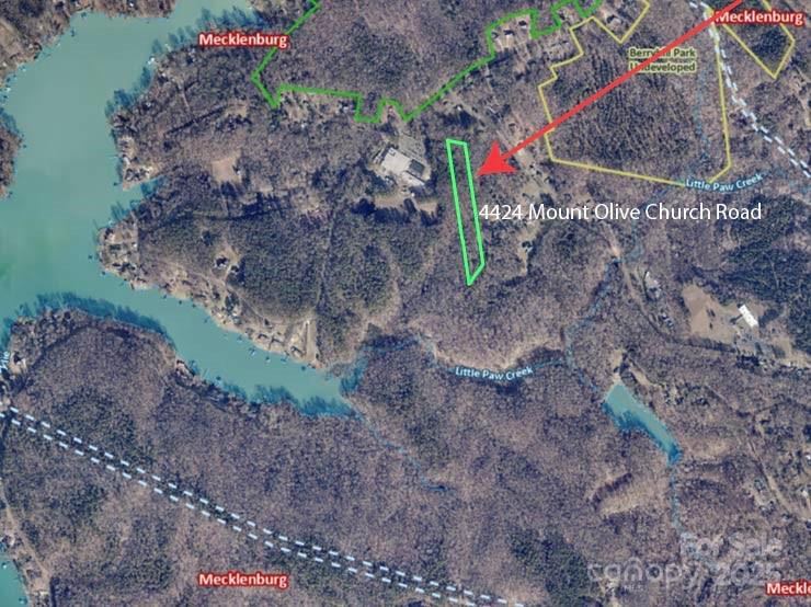 10421 Walkers Ferry Road Property Photo 2