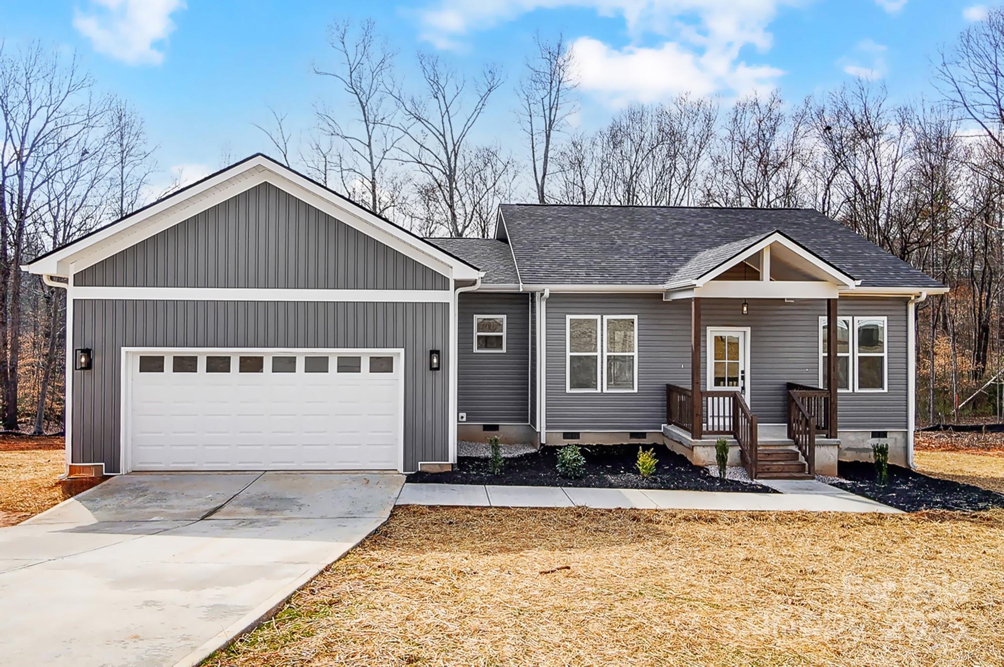 122 Stockbridge Lane Property Photo