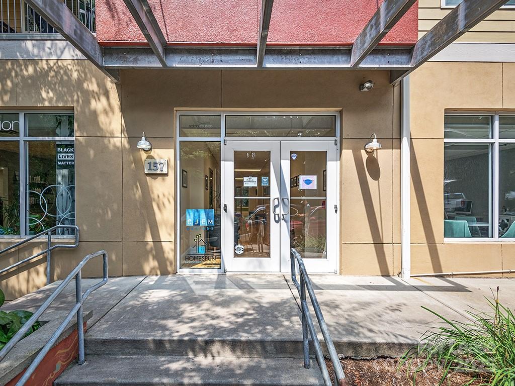 157 S Lexington Avenue D Property Photo 3