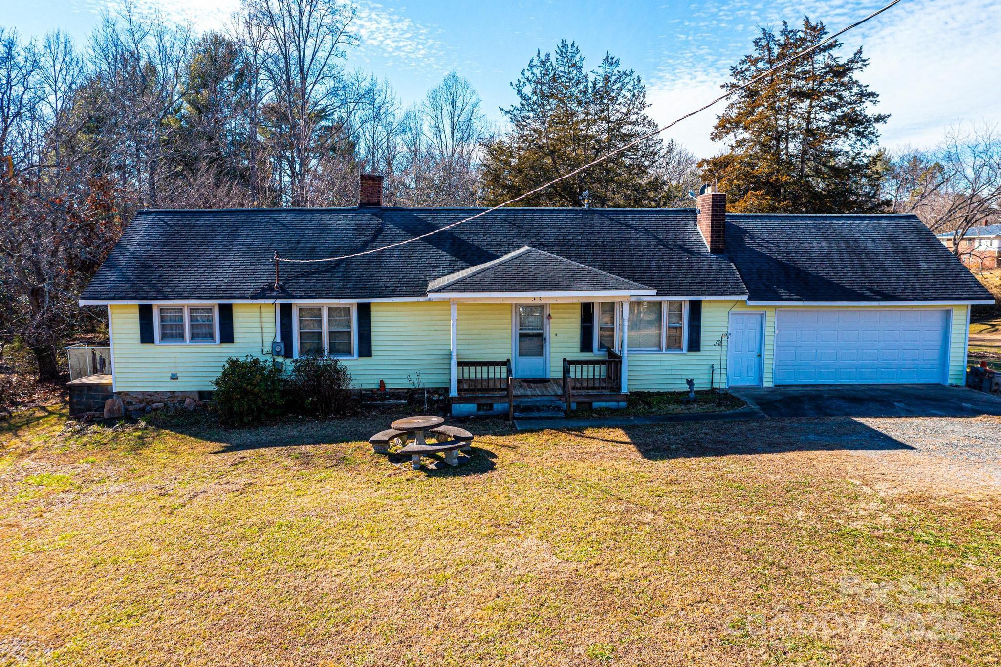 4663 Kings Creek Church Road Property Photo