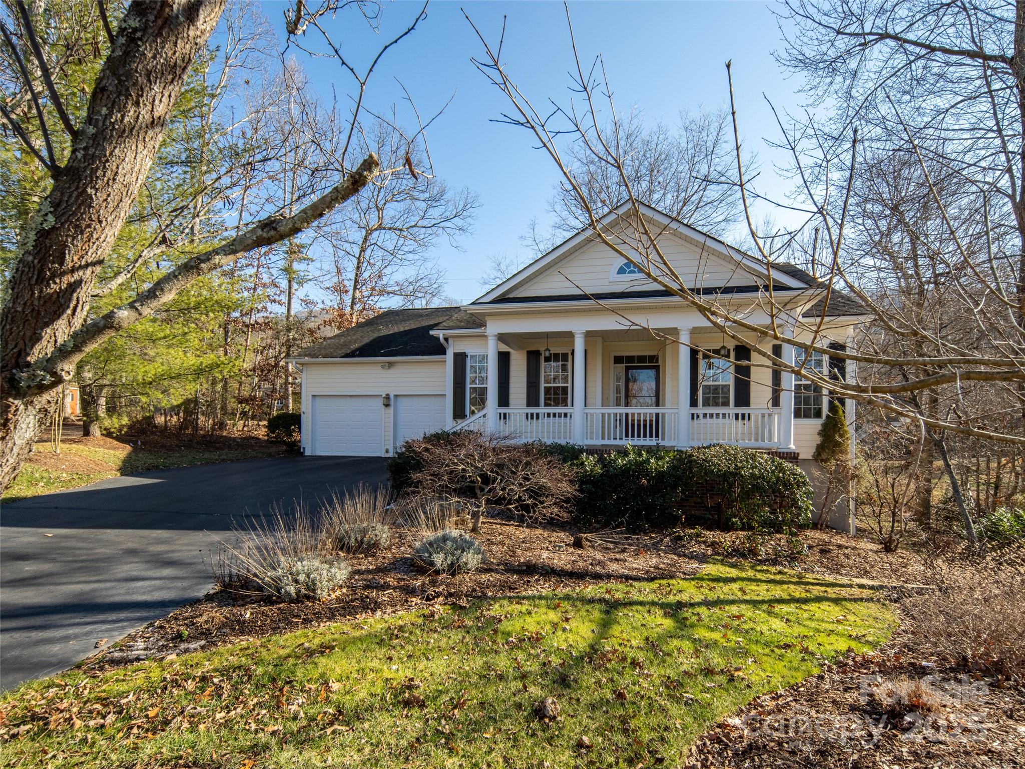 135 Harrop Dun Court Property Photo