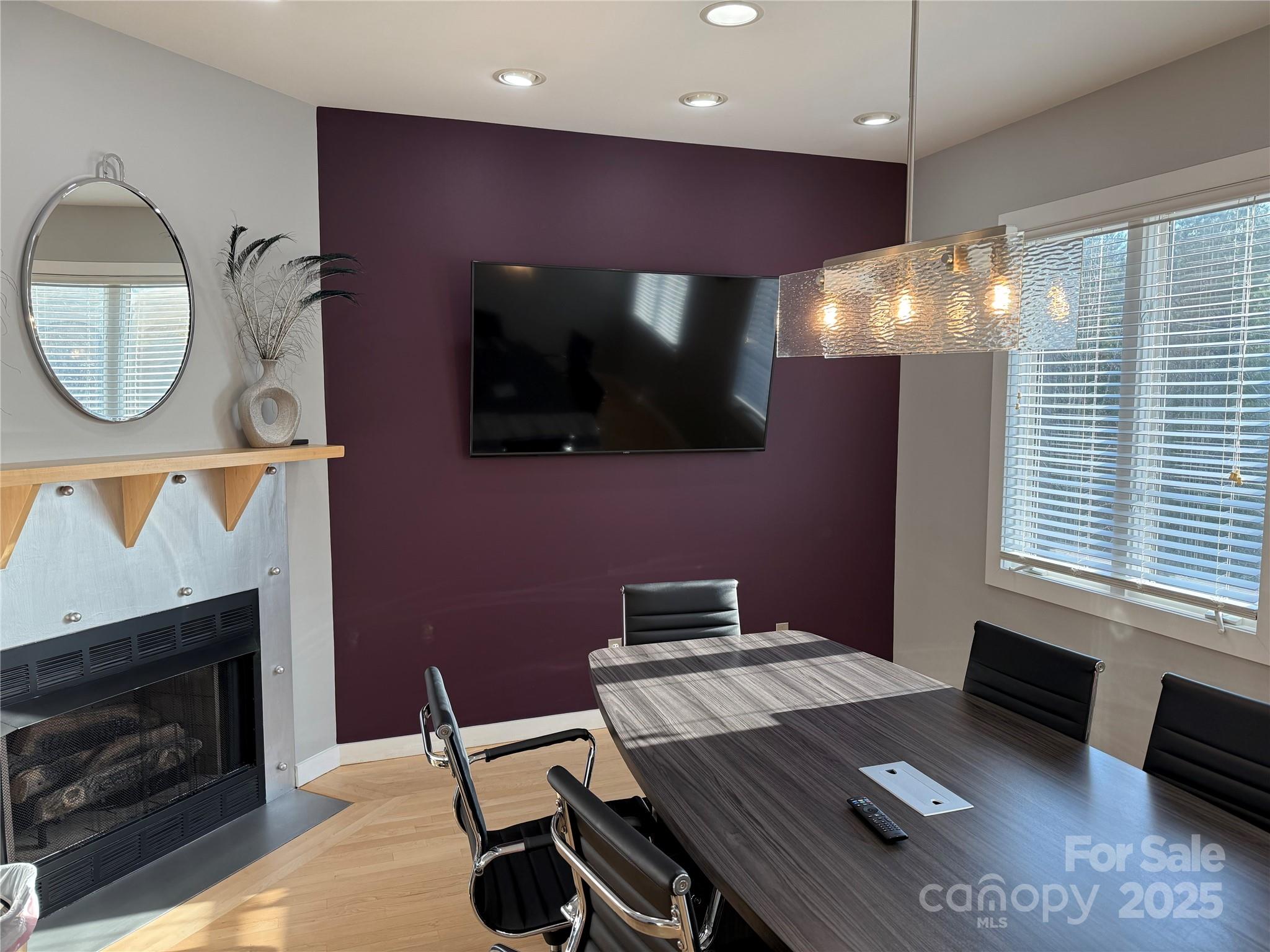 3739 Hickory Boulevard Property Photo 3