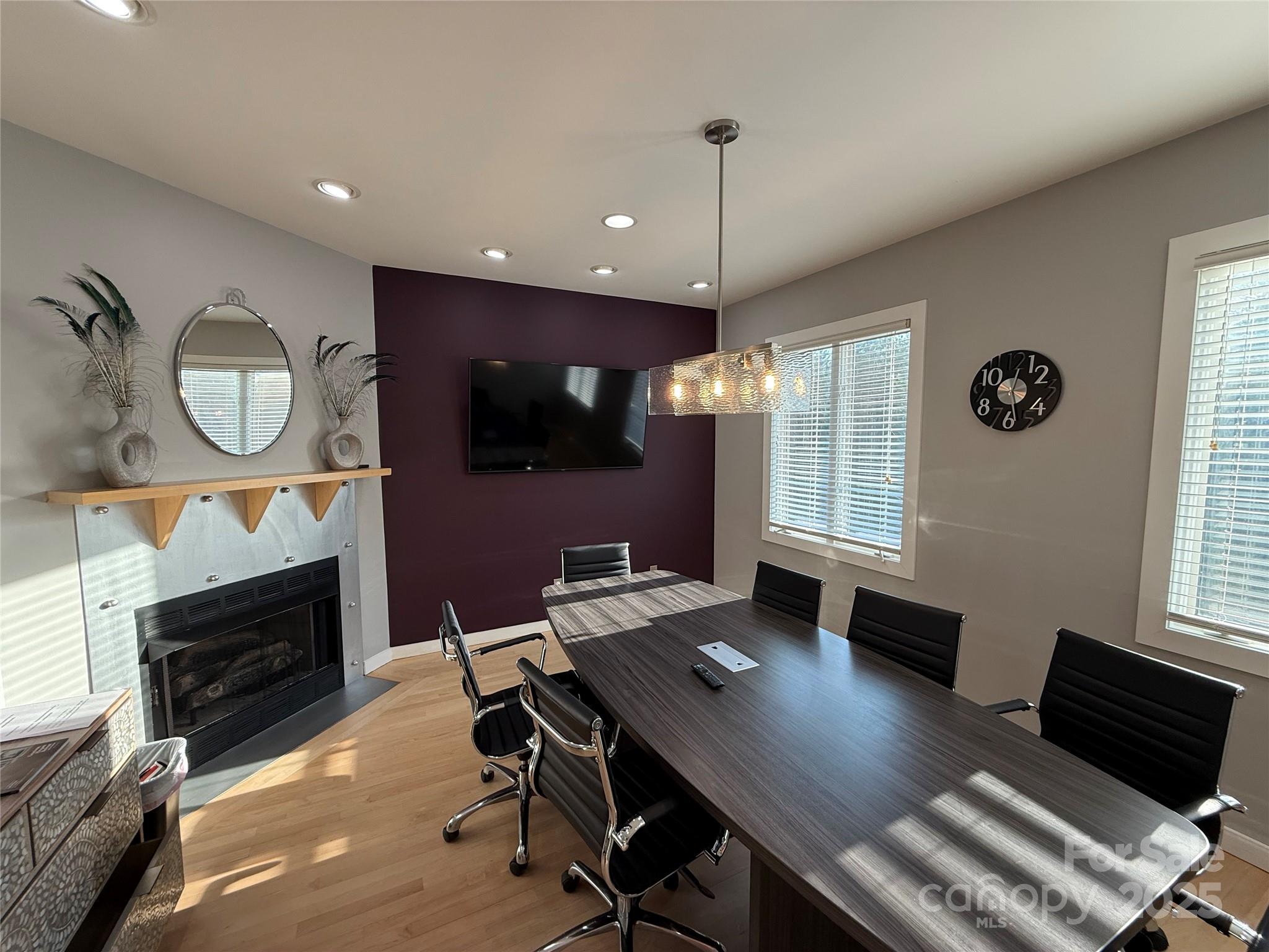 3739 Hickory Boulevard Property Photo 4