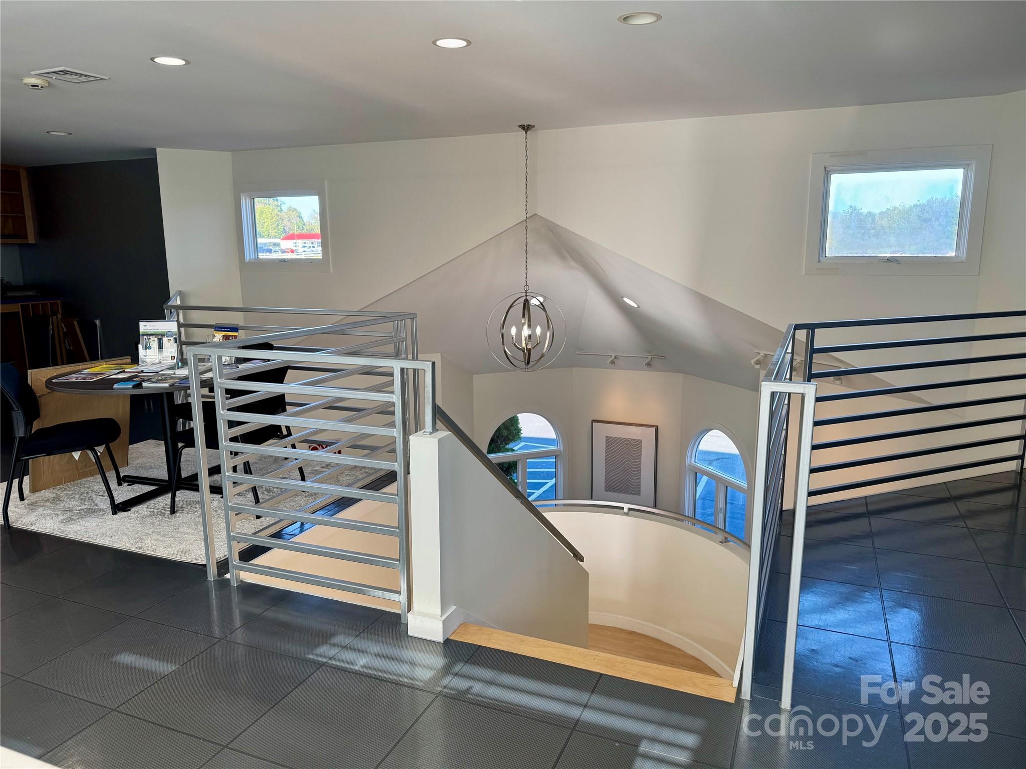 3739 Hickory Boulevard Property Photo 7