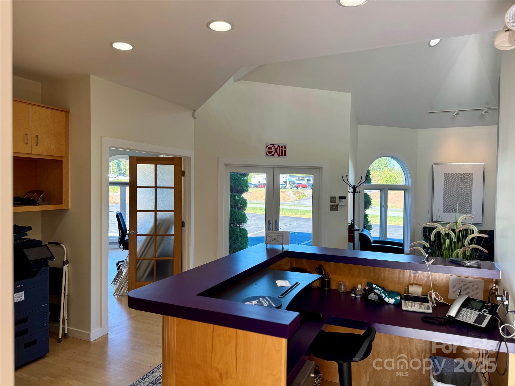 3739 Hickory Boulevard Property Photo 8