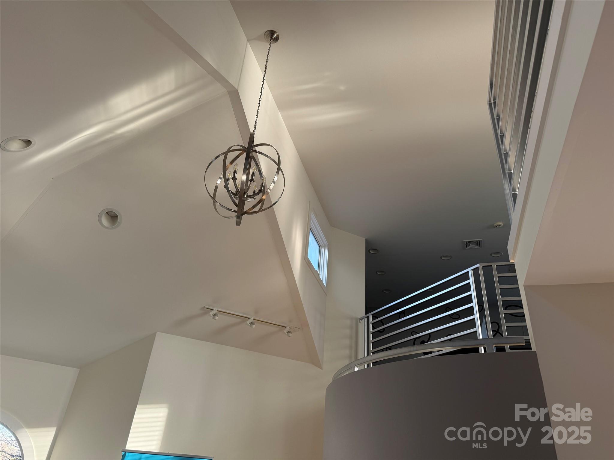 3739 Hickory Boulevard Property Photo 9