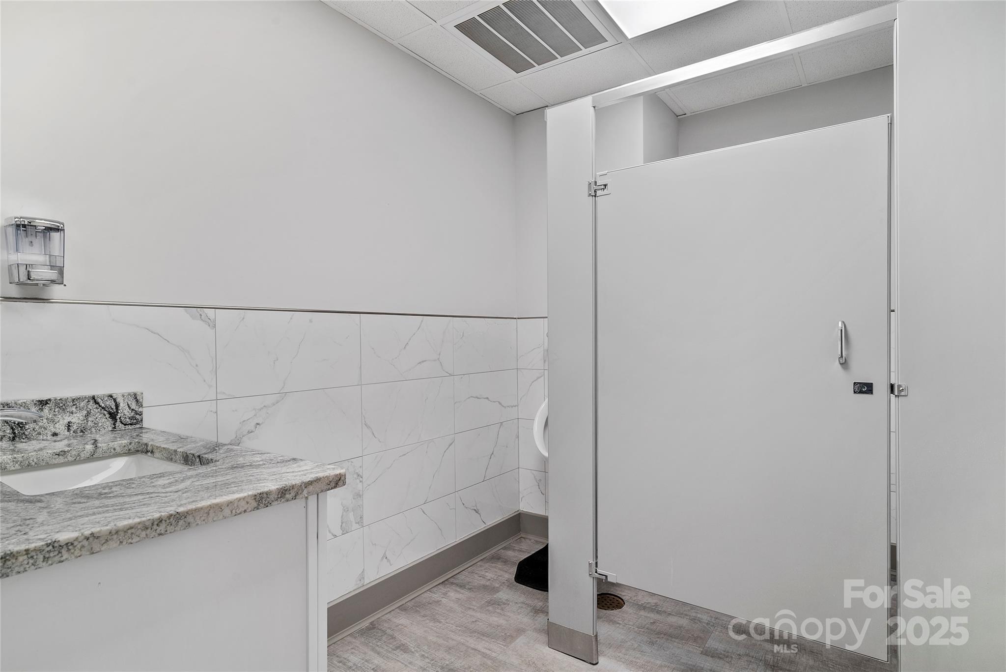 1121 Old Concord Road Property Photo 18