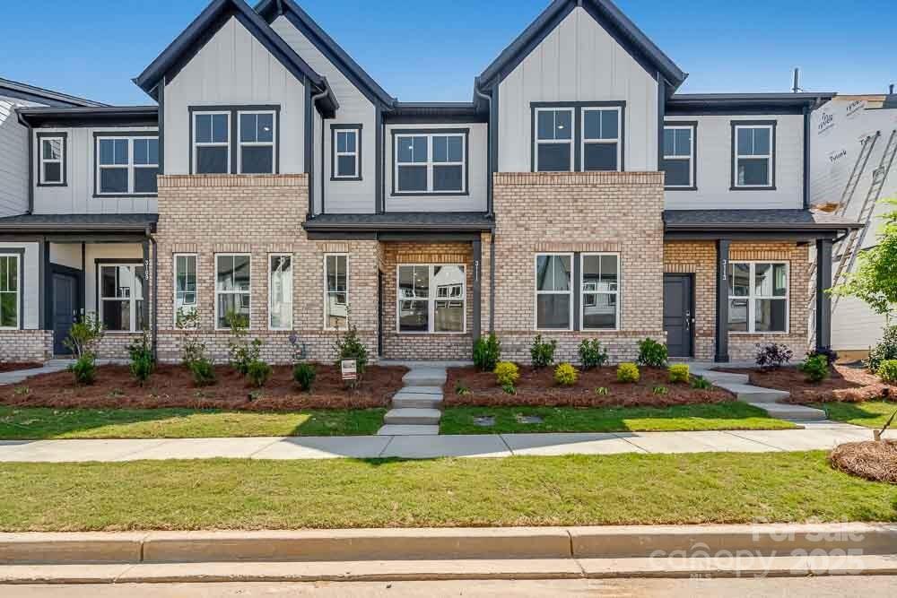 3113 Beacon Heights Road Property Photo