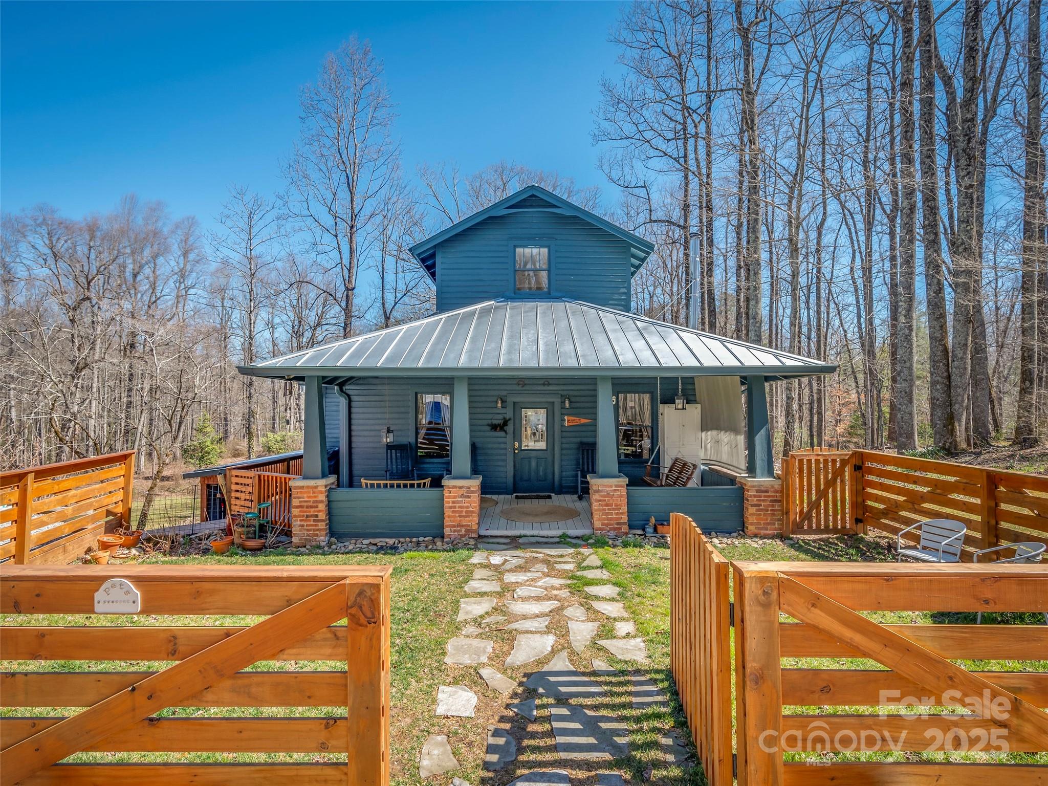 192 Patterson Street Property Photo