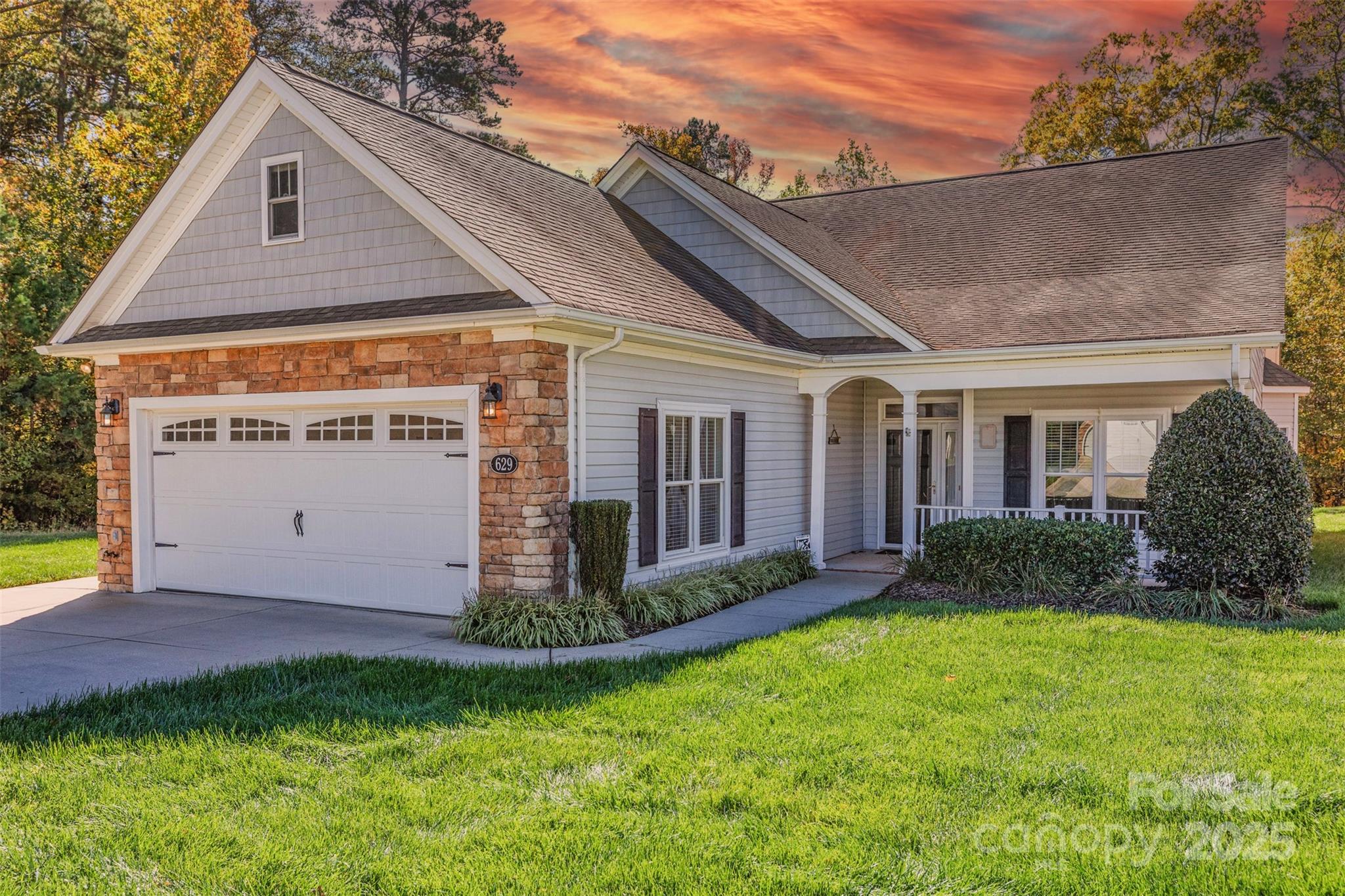 629 Cordova Court Property Photo 2