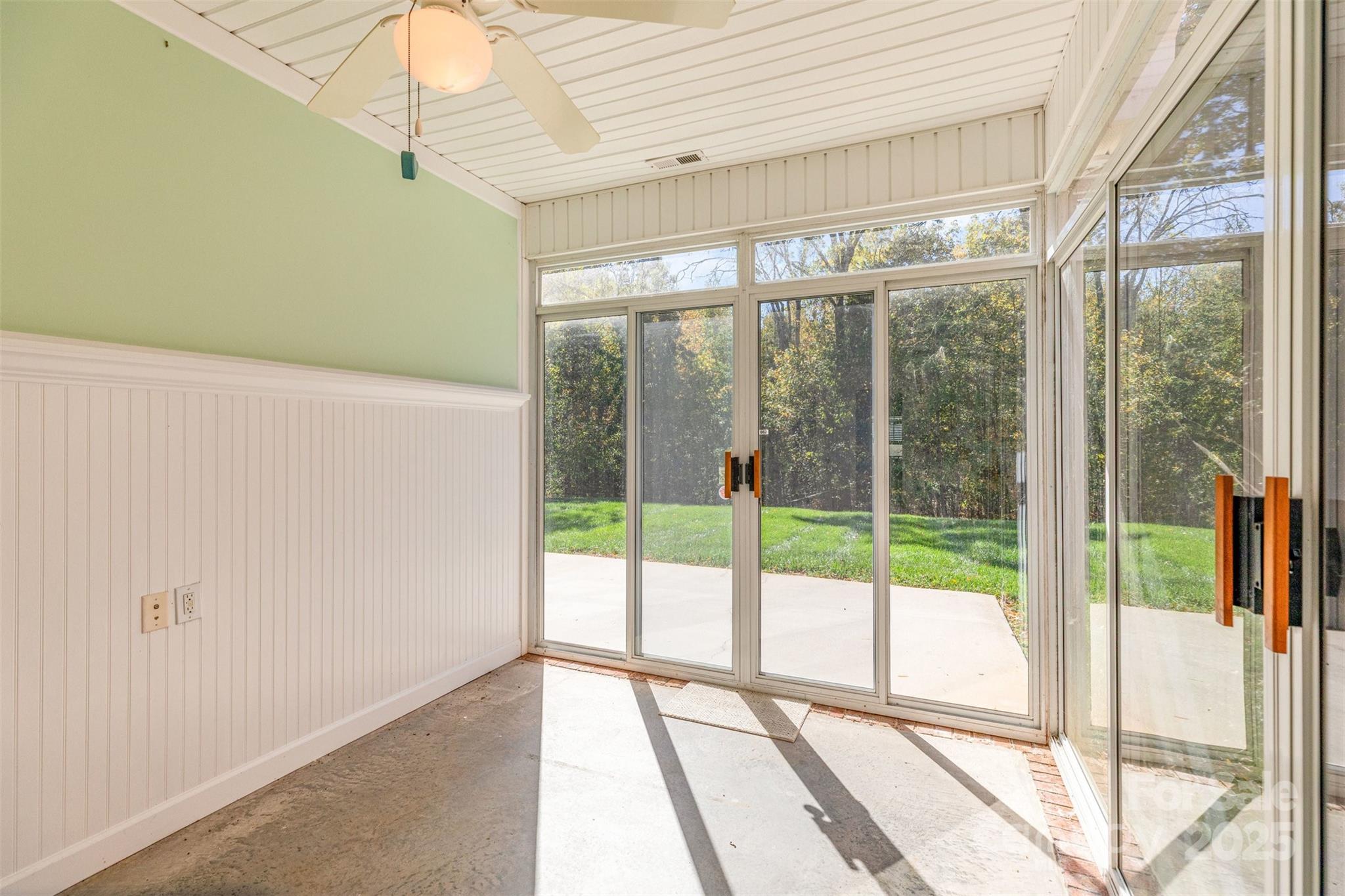 629 Cordova Court Property Photo 27