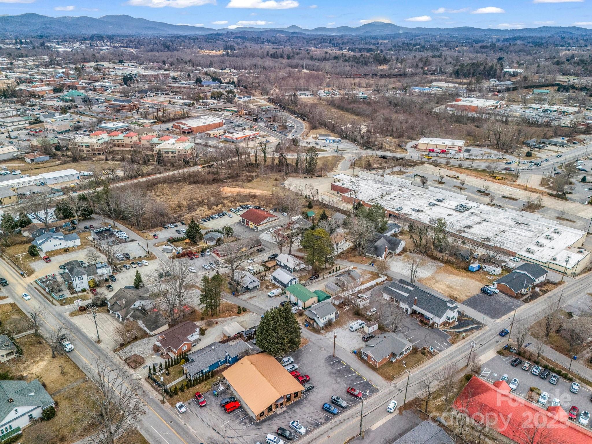 302 Davis Street Property Photo 16