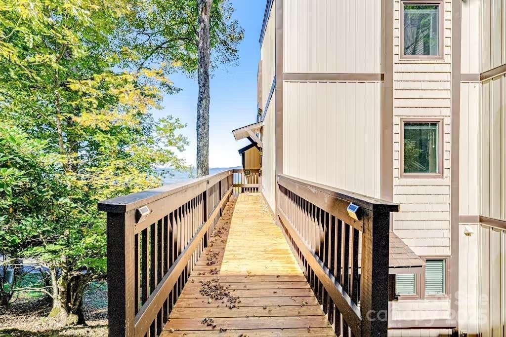 220 Northridge Road Property Photo