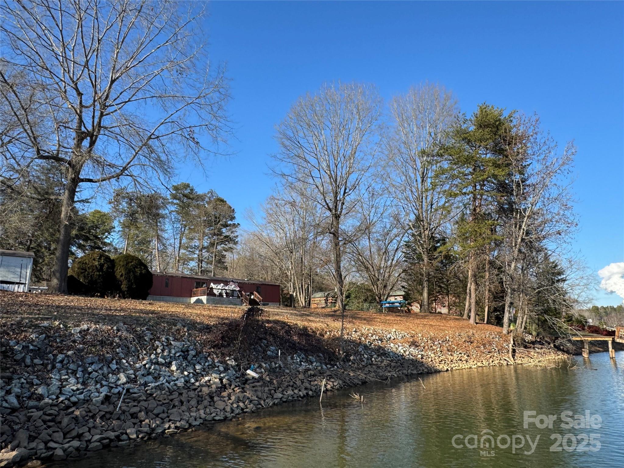 9490 Sherrills Ford Road Property Photo 4