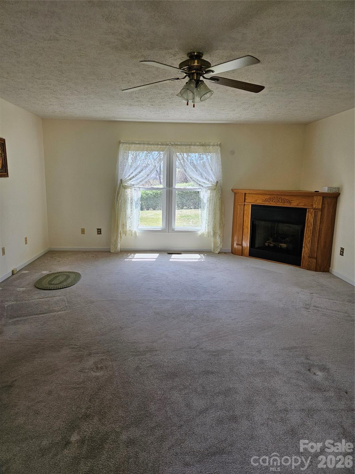 271 Stradley Mountain Road Property Photo 12