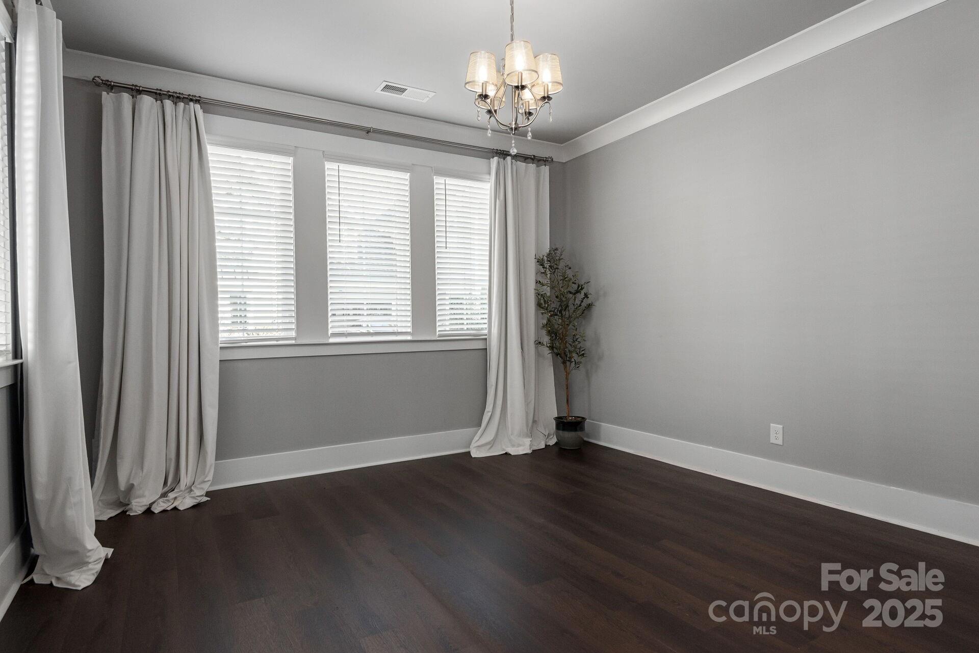 7908 Rea View Court Property Photo 13