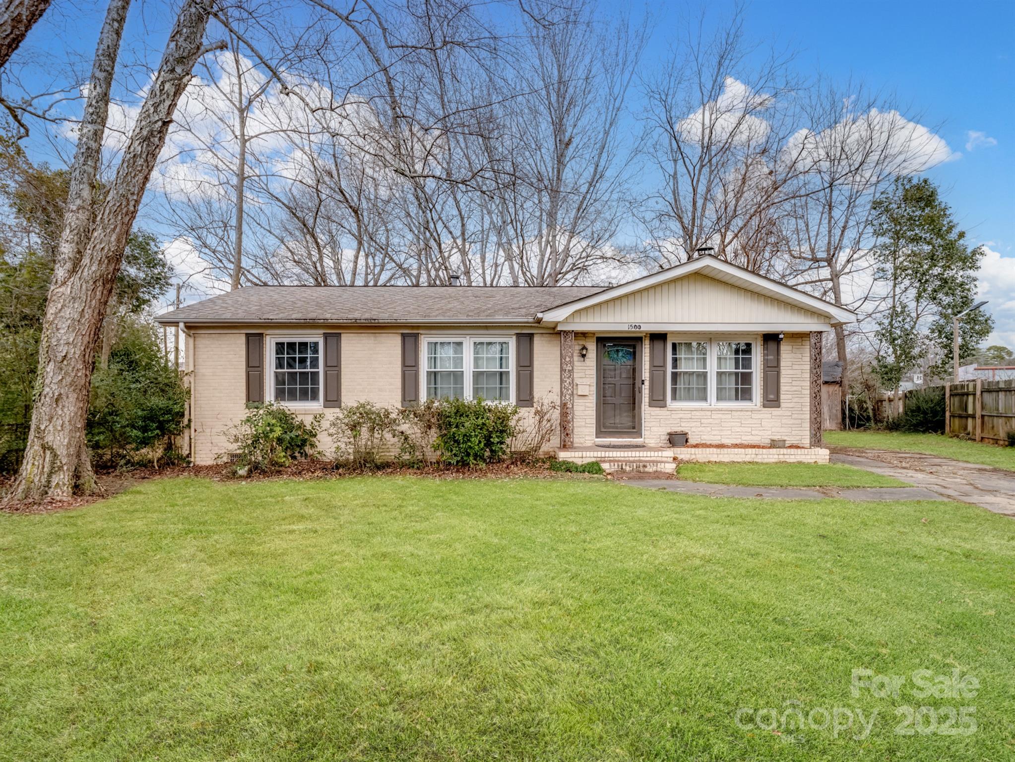 Amity Gardens Real Estate Listings Main Image