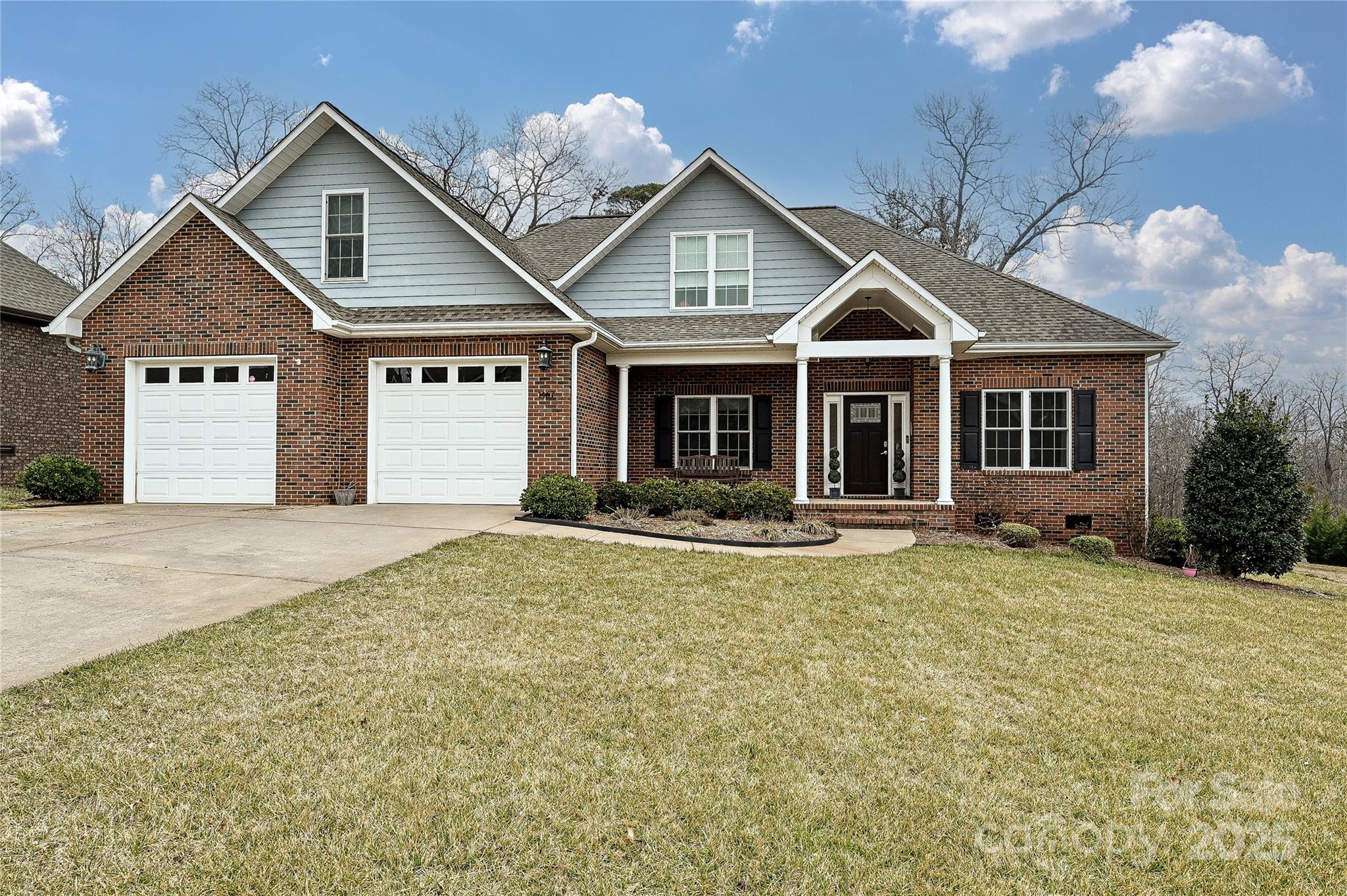Abernethy Park Real Estate Listings Main Image