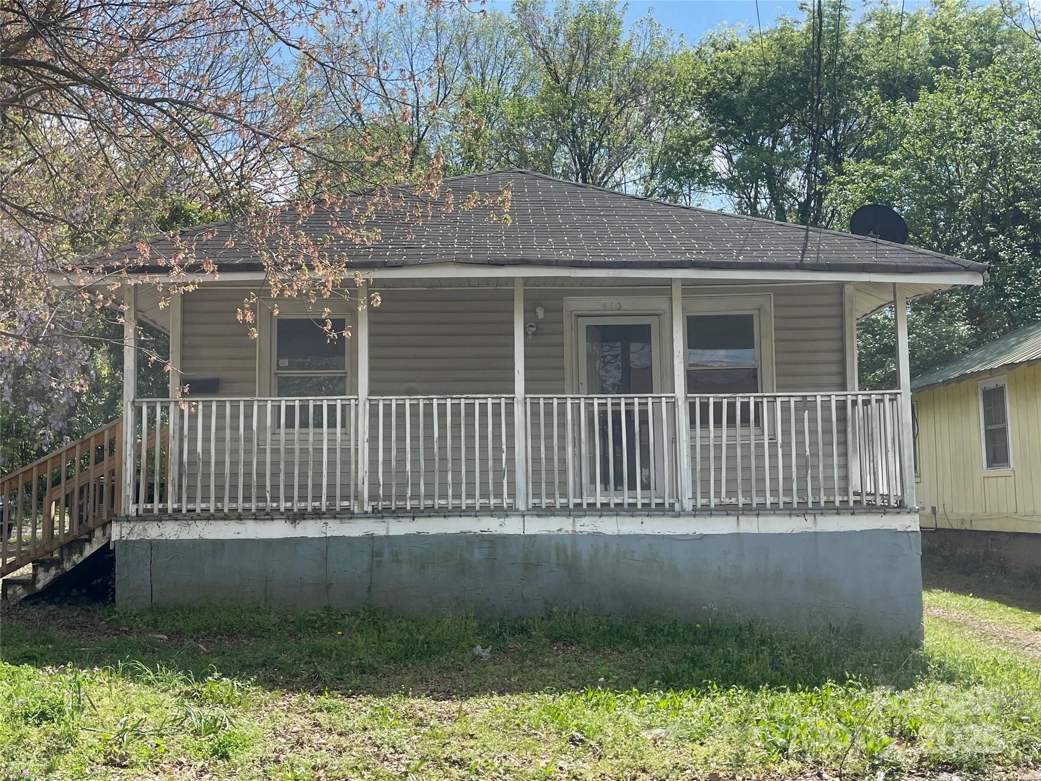 410 Mill Road Property Photo