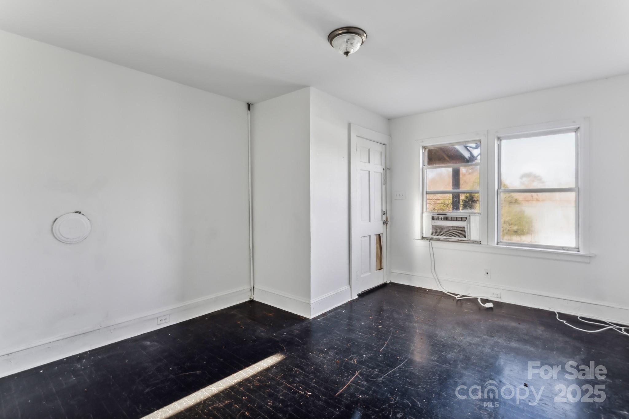 128 Rowan Mill Road Property Photo 32