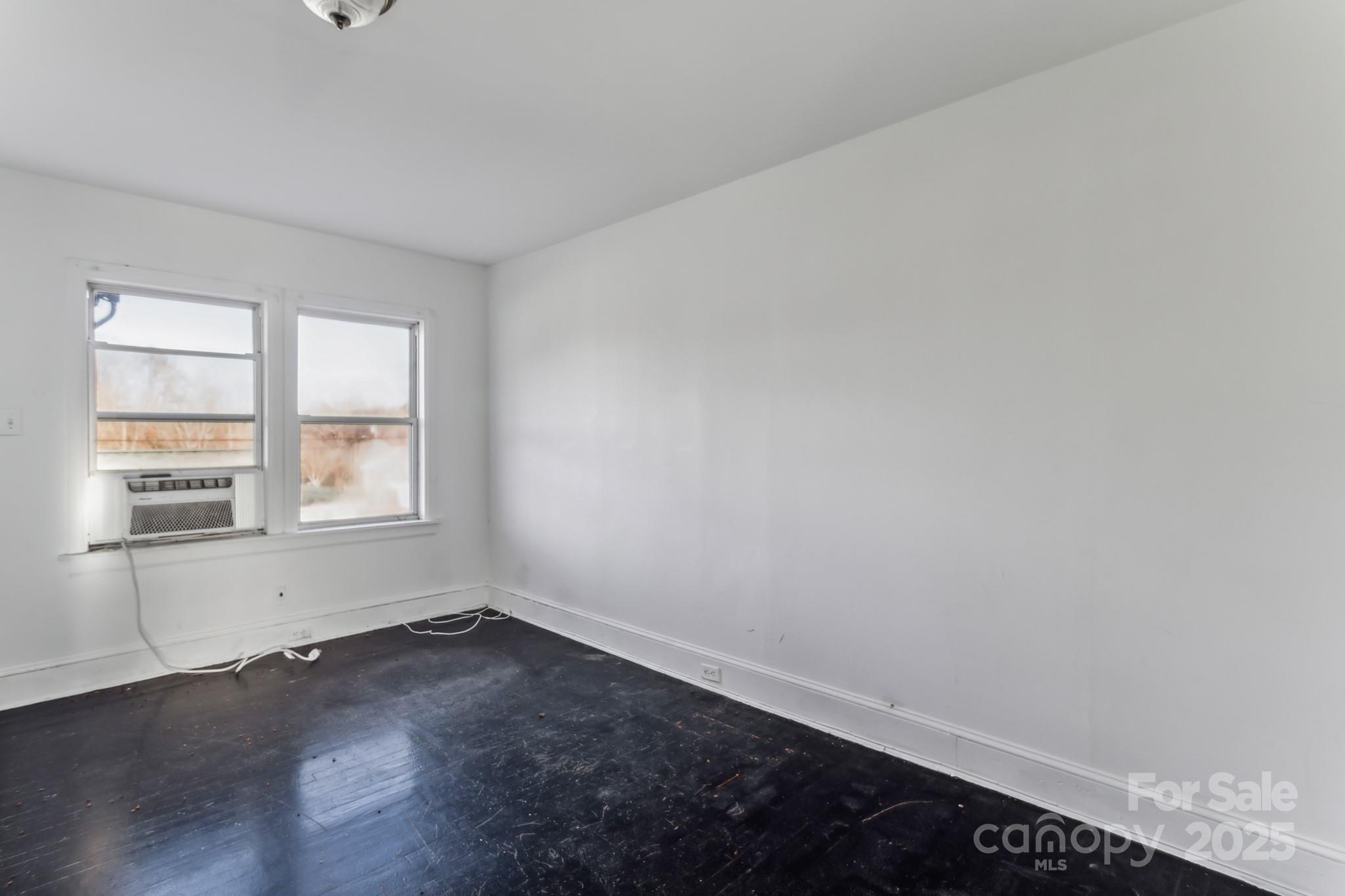 128 Rowan Mill Road Property Photo 33