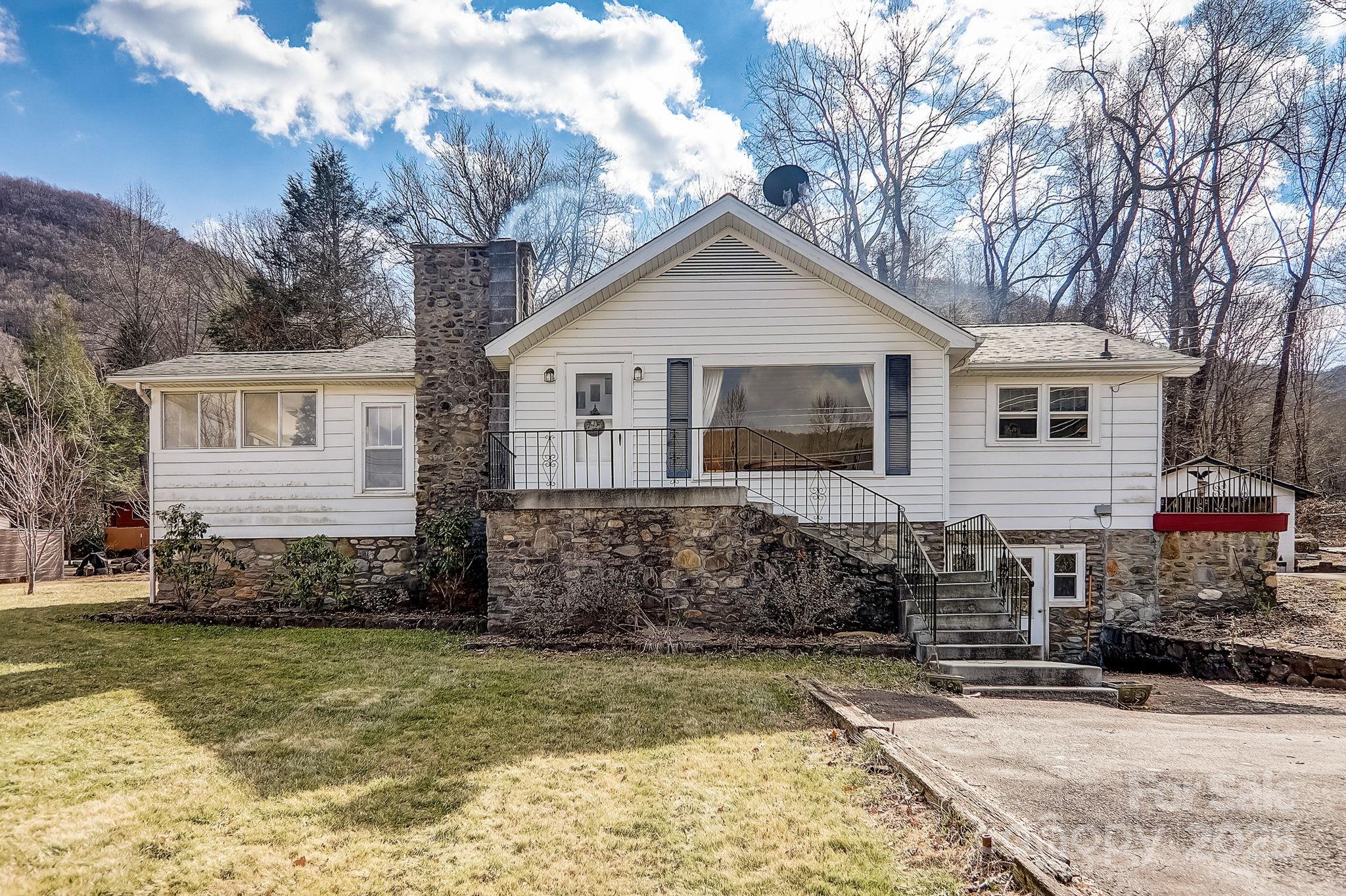 1639 Soco Road Property Photo